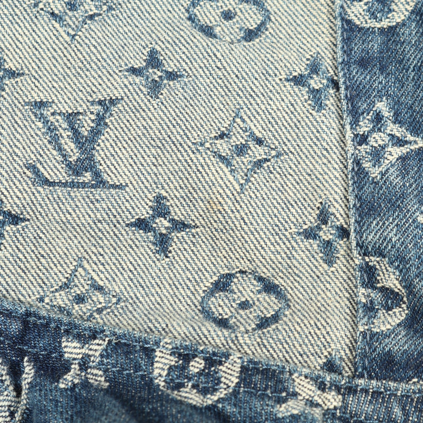 LOUIS VUITTON × NIGO モノグラムパッチワーク デニムジャケット コットン ブルーグレー フード付き ルイヴィトン アウター LOUIS VUITTON