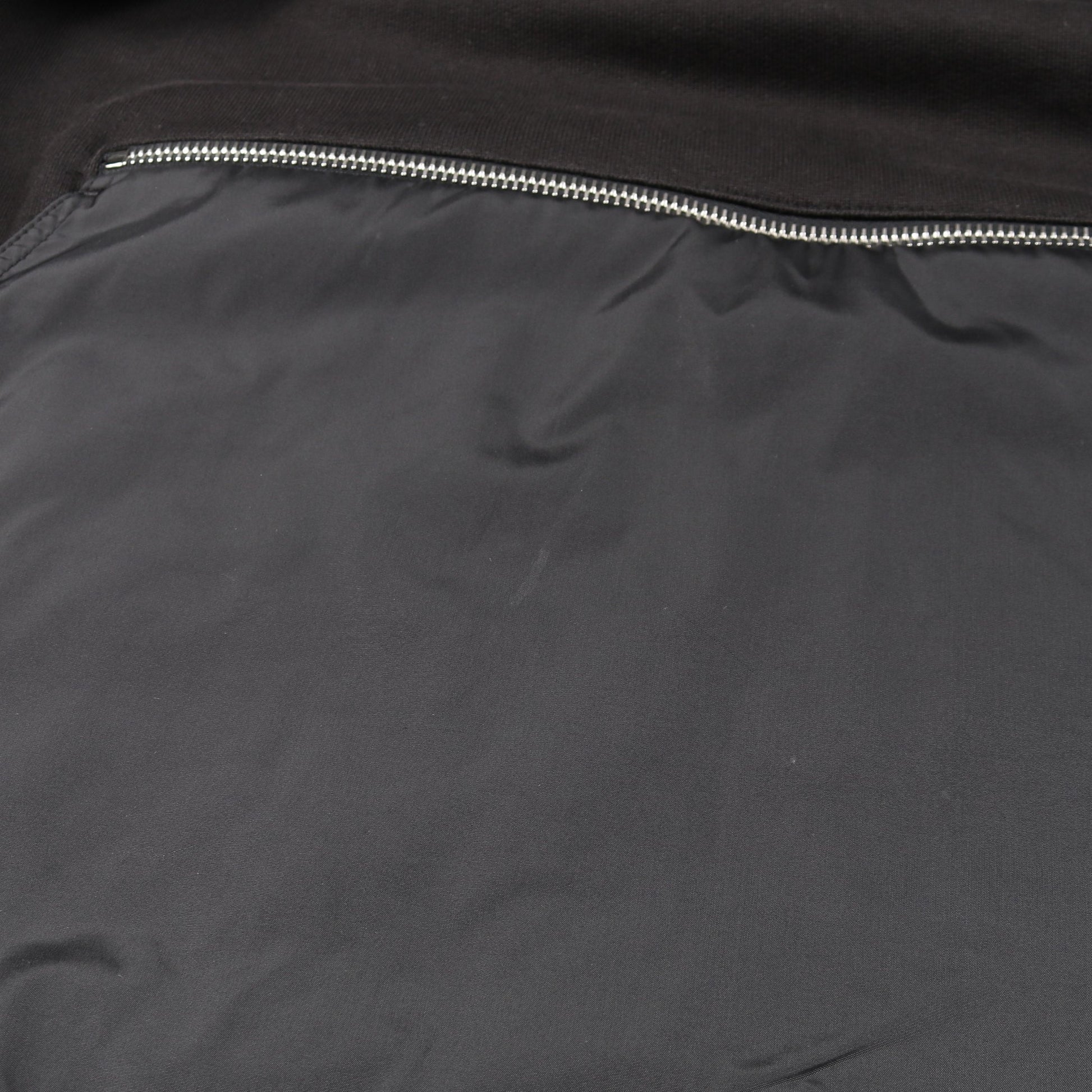 プルオーバーパーカー コットン ブラック 切替 モンクレール トップス MONCLER