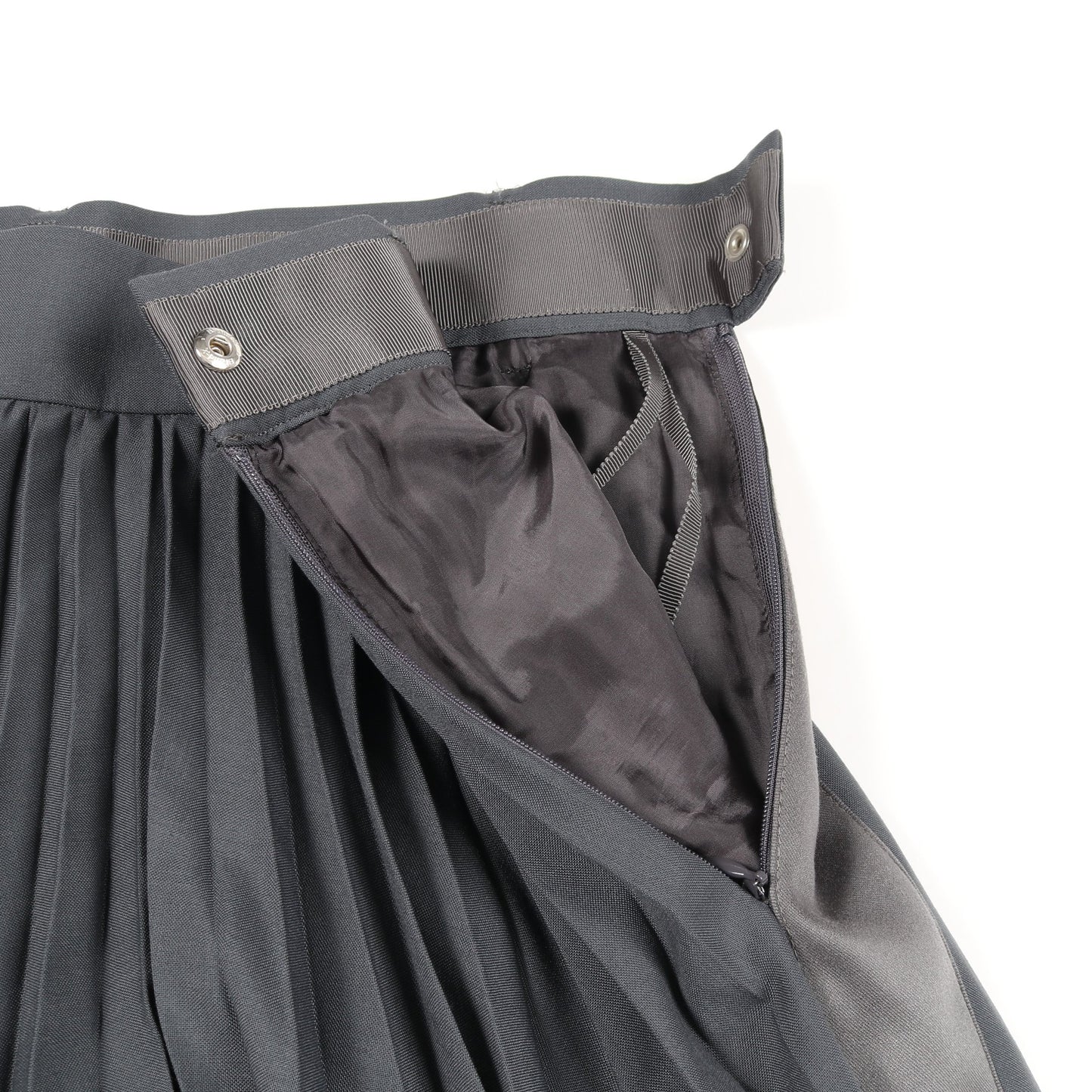 プリーツ ワイドパンツ ウール グレー サカイ ボトムス sacai