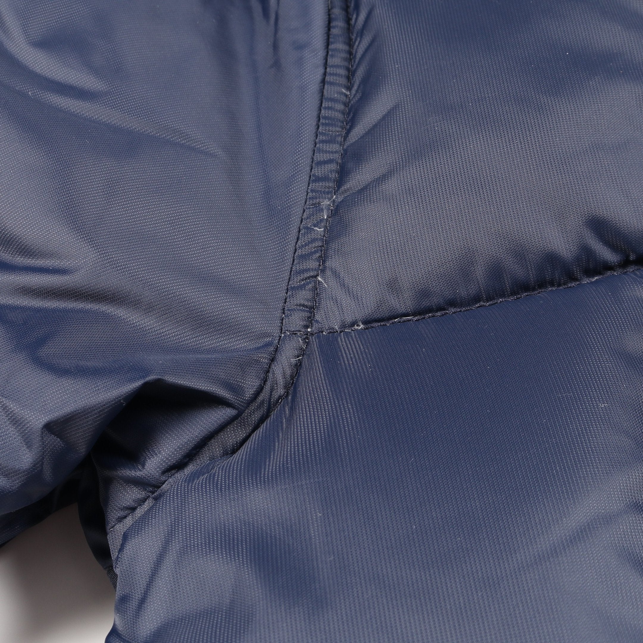 SILVERTHORNE PARKA ダウンジャケット ナイロン ネイビー フード付き