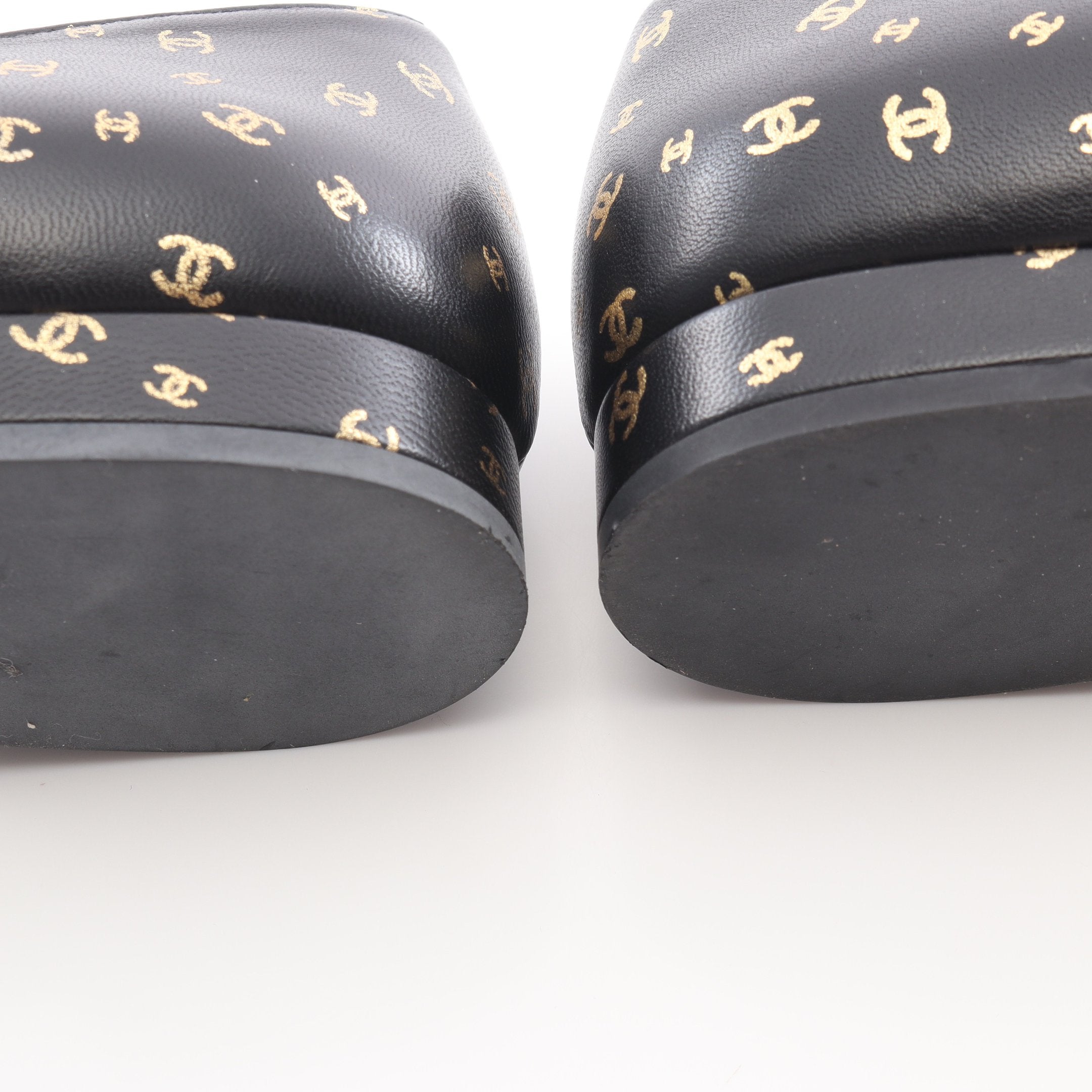 CHANEL シャネル ミュール ココマーク レザー パンプス ブラック レディース CHANEL（シャネル） ココマーク カメリア ブランドオフ レザー