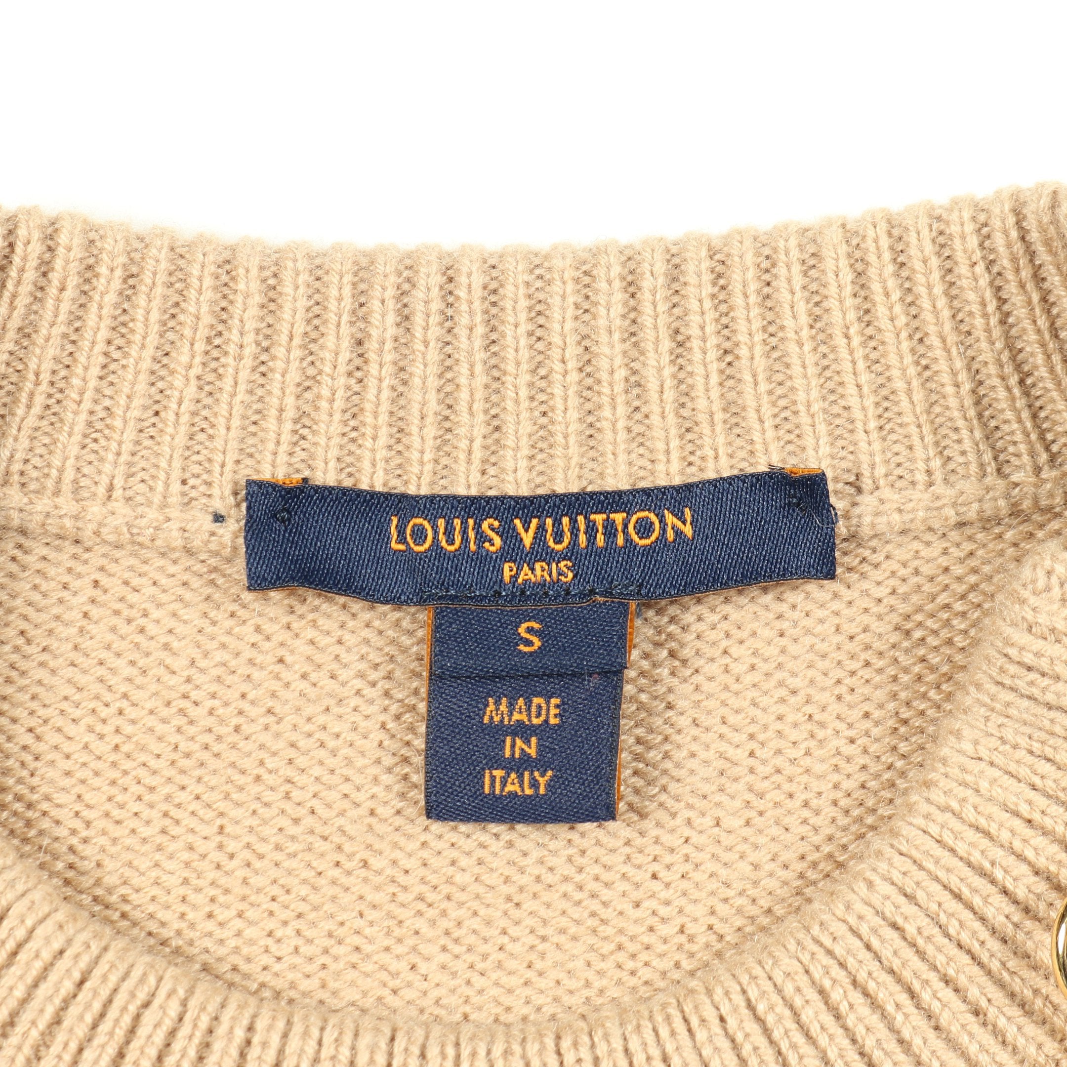 LOUIS VUITTON パッチ付きニット チェーンディテール パッチ セーター ニット カシミヤ ベージュ ルイ