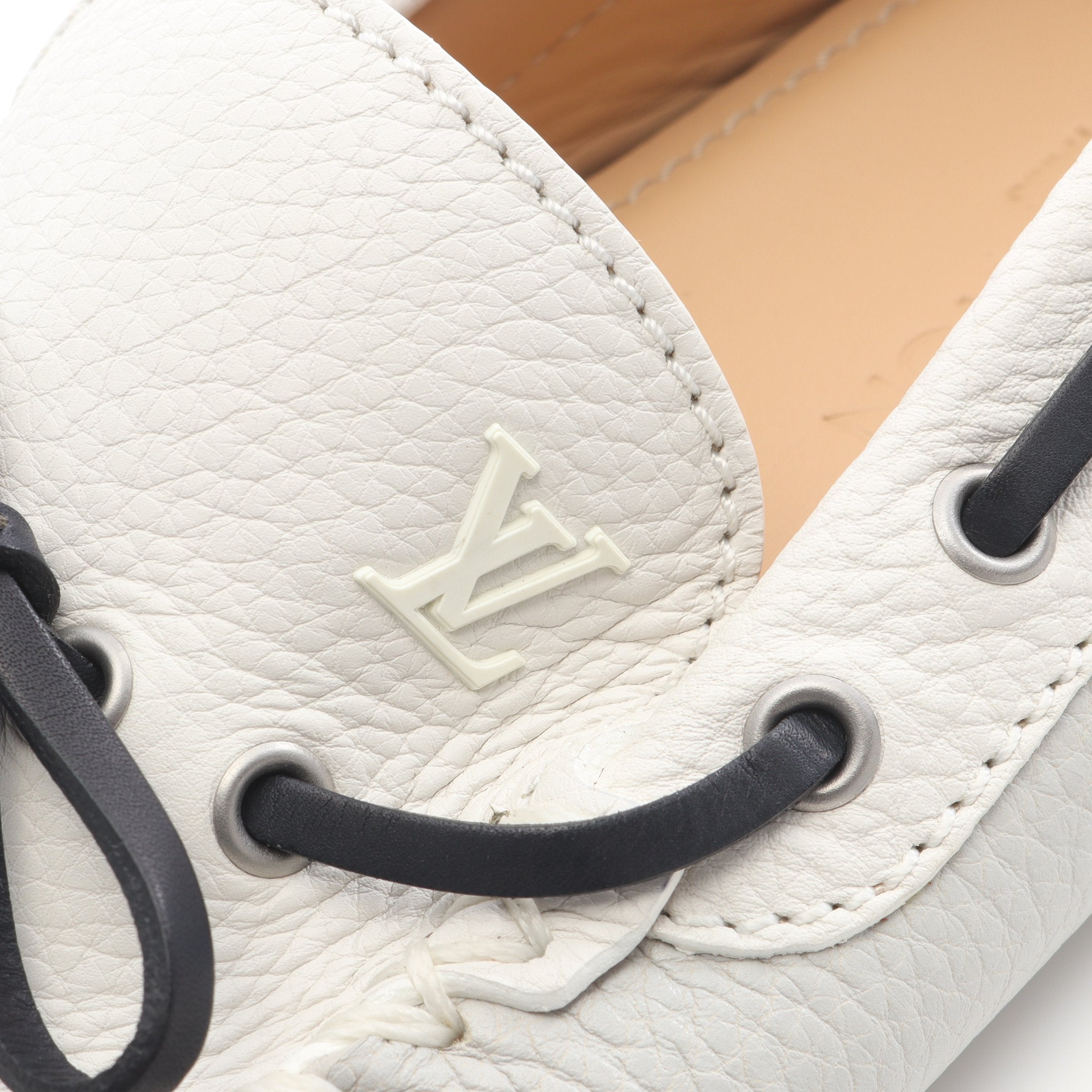 ルイヴィトン ローファーメンズ 8 　27cmドライビングシューズ　ホワイト ルイヴィトン ローファーメンズ 8 27cmドライビングシューズ ホワイト