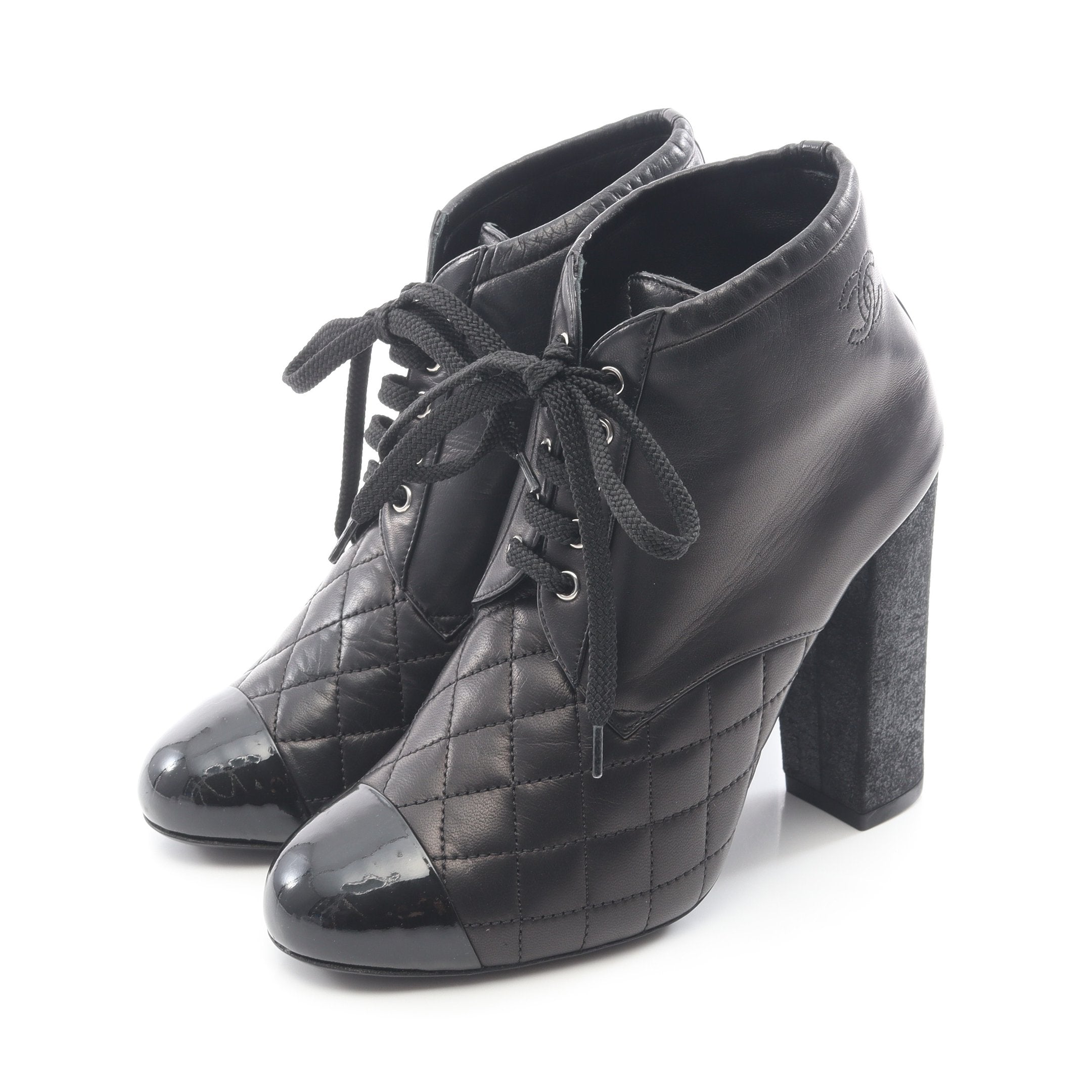 美品 シャネル ココマーク キルティング レザー ブーツ 黒 37 レディース ココマーク キルティング ブーツ レザー ブラック シャネル – RECLO