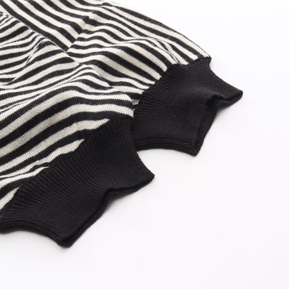 BALENCIAGA KNITS アンサンブル 五分袖 ストライプ ウール ブラック オフホワイト バレンシアガ トップス BALENCIAGA