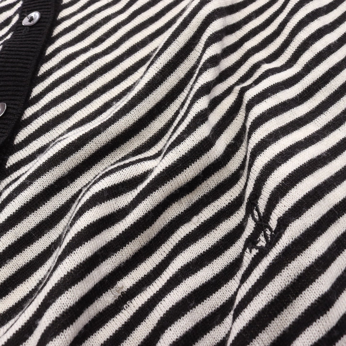 BALENCIAGA KNITS アンサンブル 五分袖 ストライプ ウール ブラック オフホワイト バレンシアガ トップス BALENCIAGA