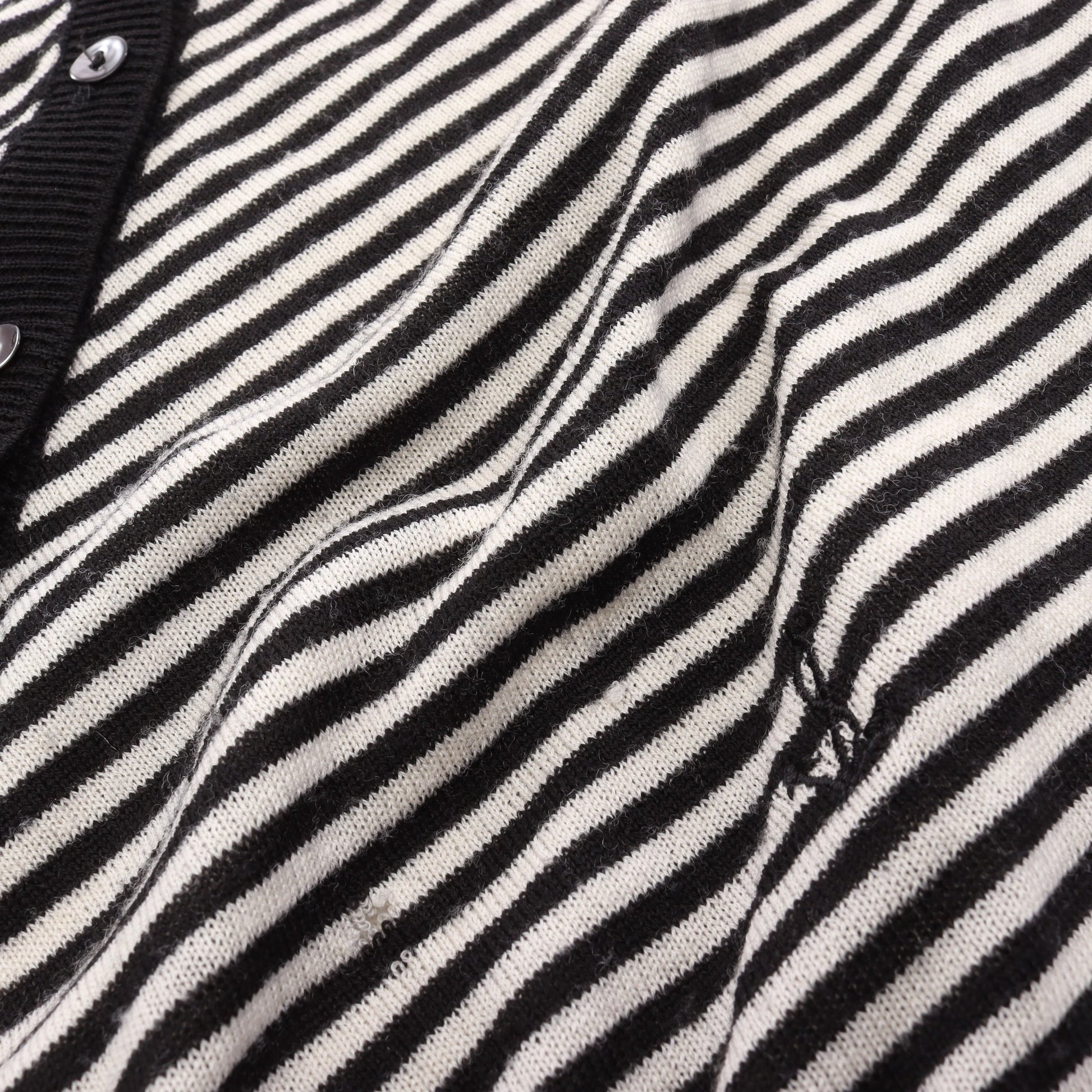 BALENCIAGA KNITS アンサンブル 五分袖 ストライプ ウール ブラック オフホワイト バレンシアガ トップス BALENCIAGA