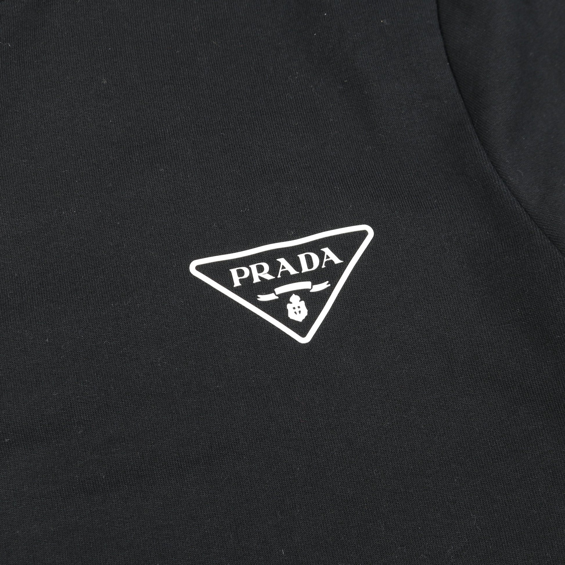 トライアングルロゴ スウェットシャツ クルーネック コットン ナイロン ブラック 切替 プラダ トップス PRADA