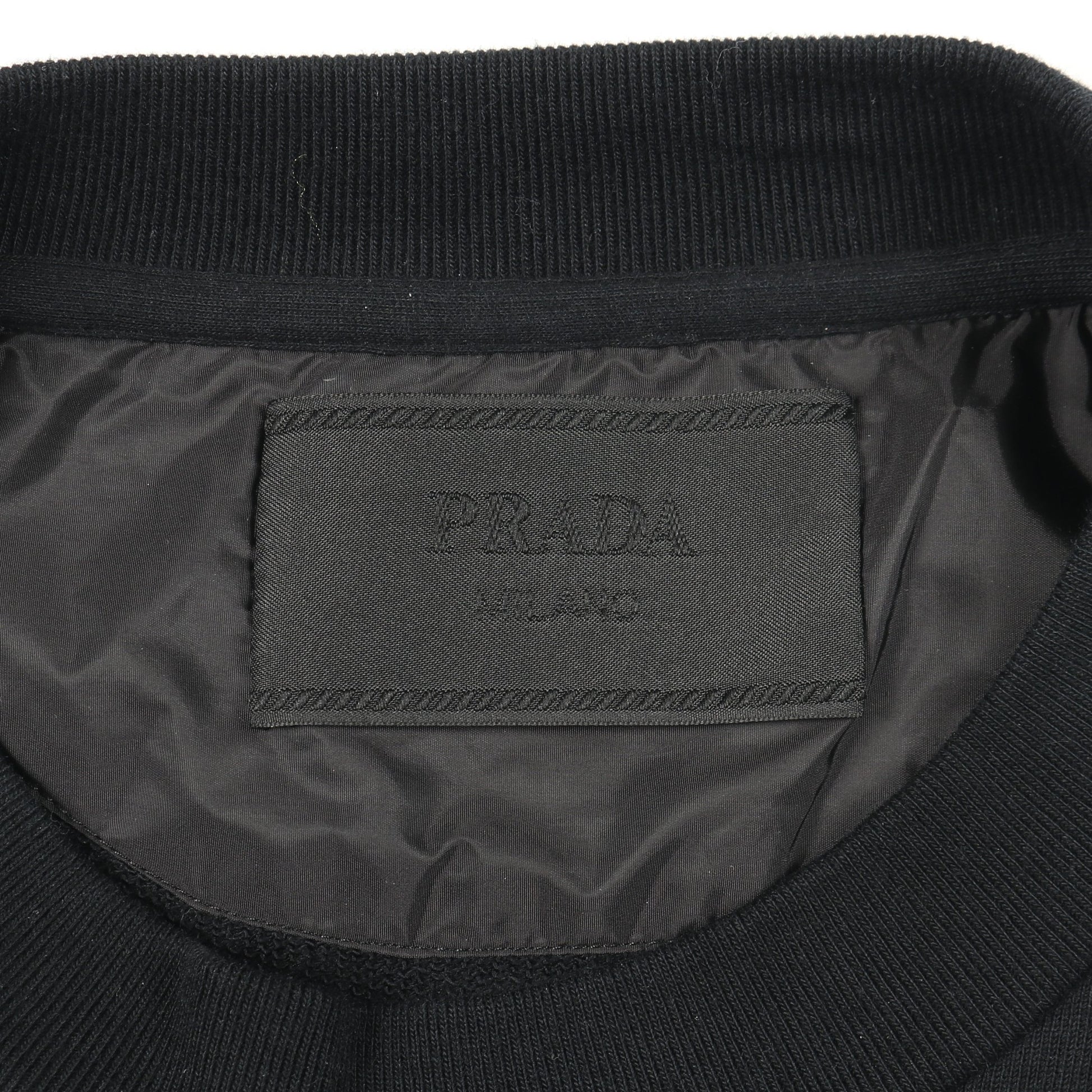 トライアングルロゴ スウェットシャツ クルーネック コットン ナイロン ブラック 切替 プラダ トップス PRADA