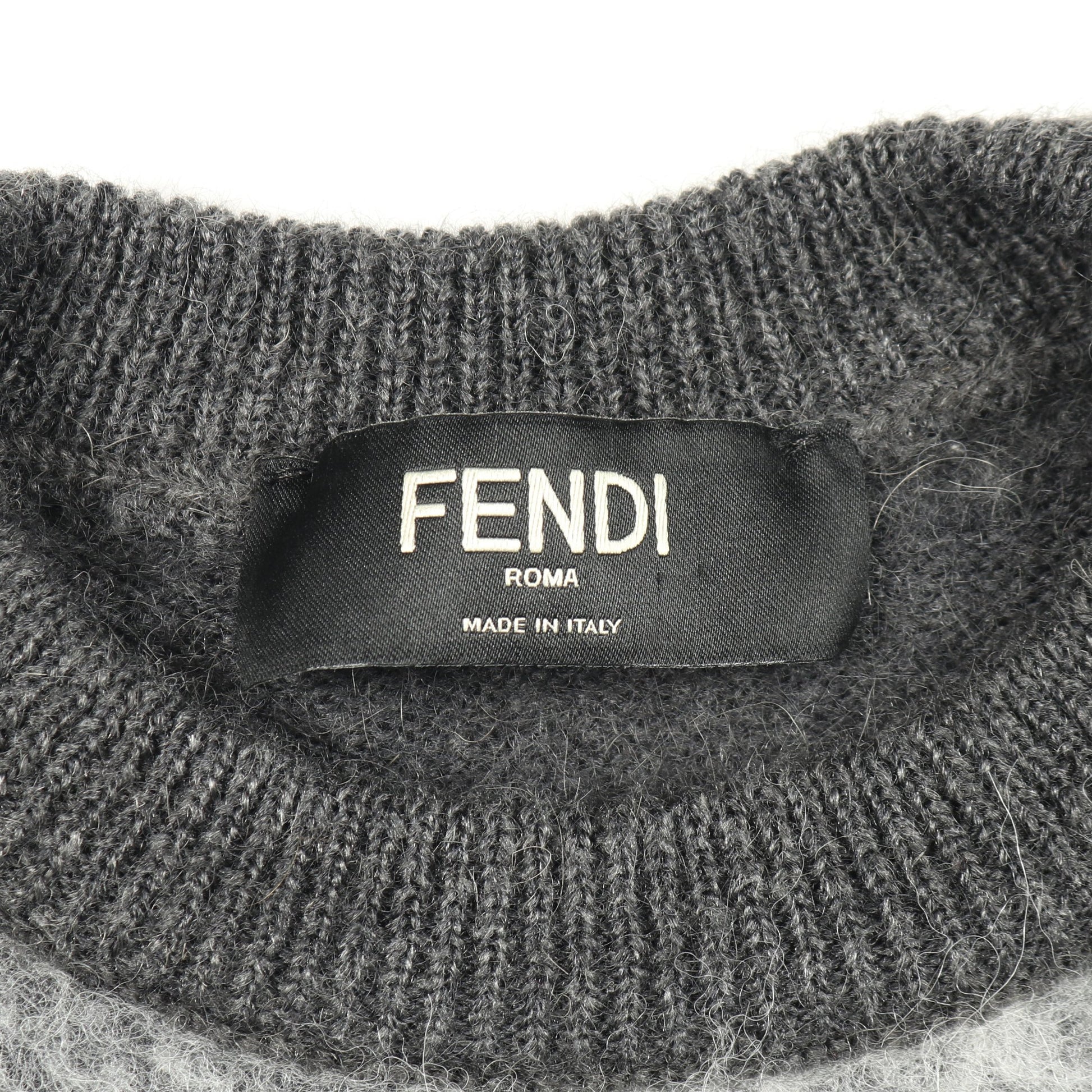 FF柄 ニット クルーネック ウール モヘヤ グレー ライトグレー フェンディ トップス FENDI