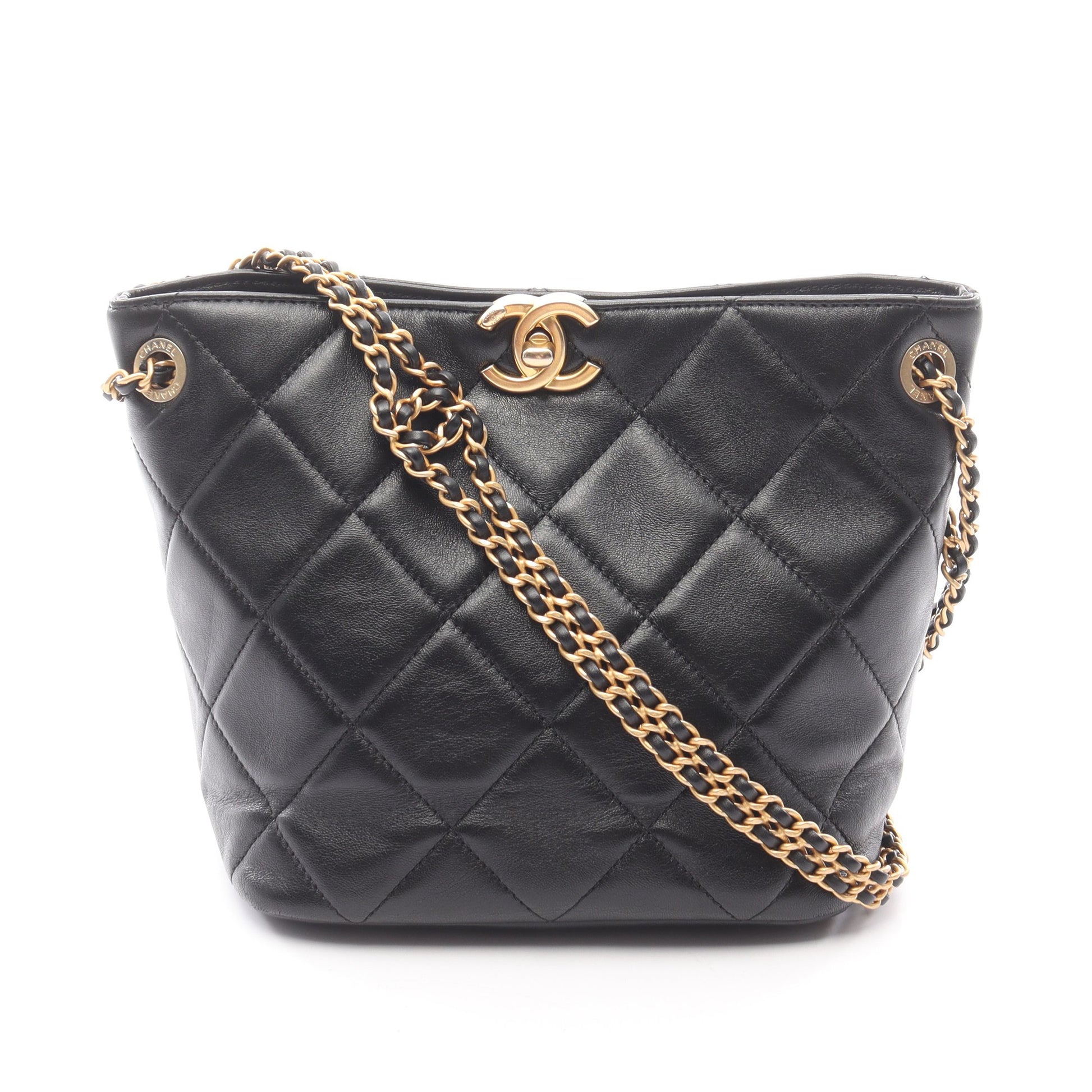 マトラッセ スモール ホーボー チェーンショルダーバッグ ラムスキン ブラック ゴールド金具 シャネル バッグ CHANEL