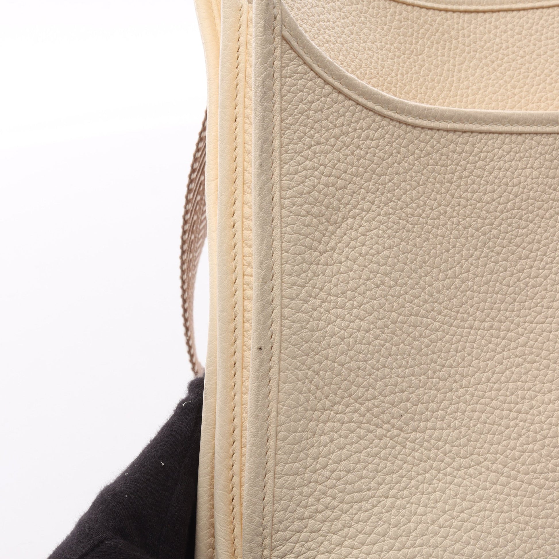 エヴリン 3 トロワ PM ナタ ショルダーバッグ トリヨンクレマンス アイボリー ゴールド金具 Z刻印 エルメス バッグ HERMES