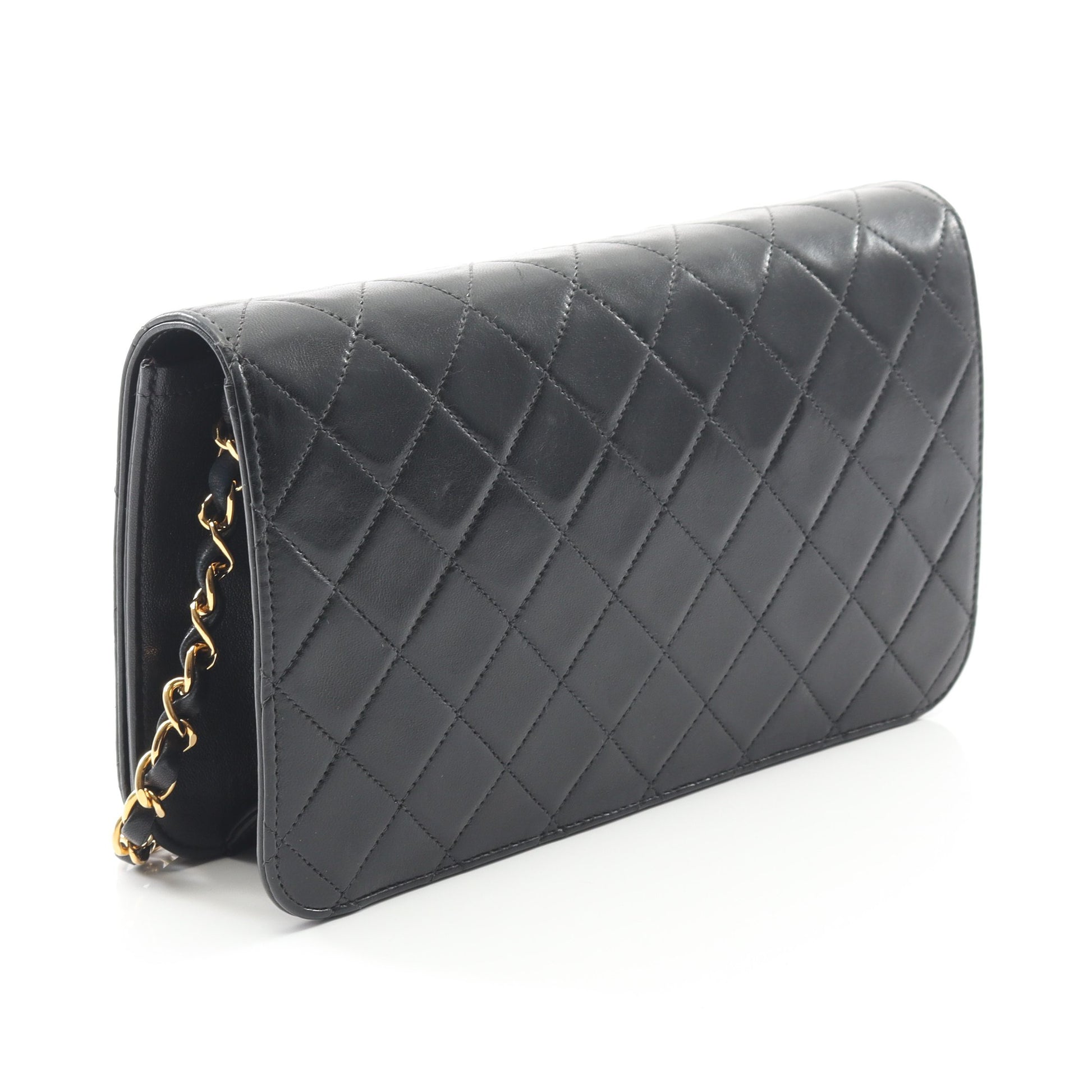 マトラッセ フルフラップ チェーンショルダーバッグ ラムスキン ブラック ゴールド金具 シャネル バッグ CHANEL
