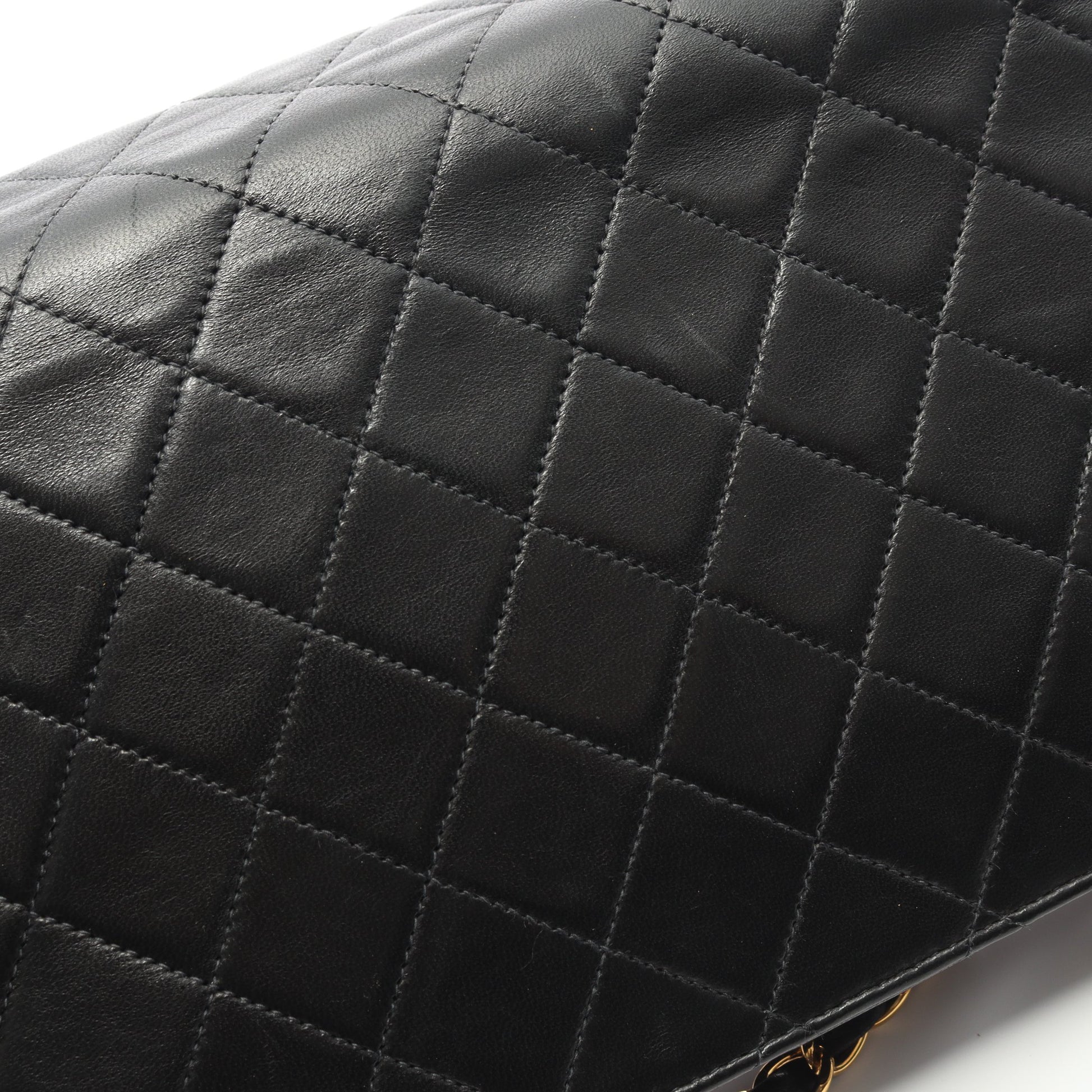 マトラッセ フルフラップ チェーンショルダーバッグ ラムスキン ブラック ゴールド金具 シャネル バッグ CHANEL