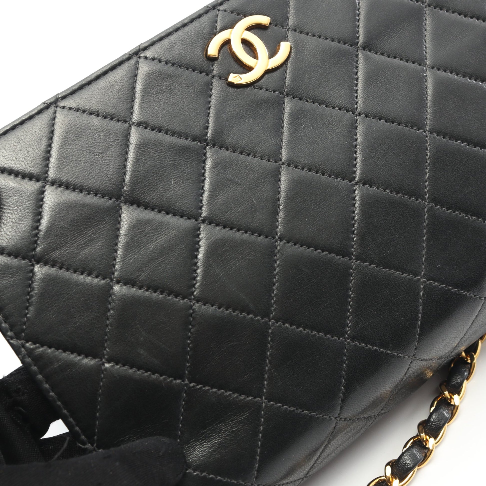 マトラッセ フルフラップ チェーンショルダーバッグ ラムスキン ブラック ゴールド金具 シャネル バッグ CHANEL