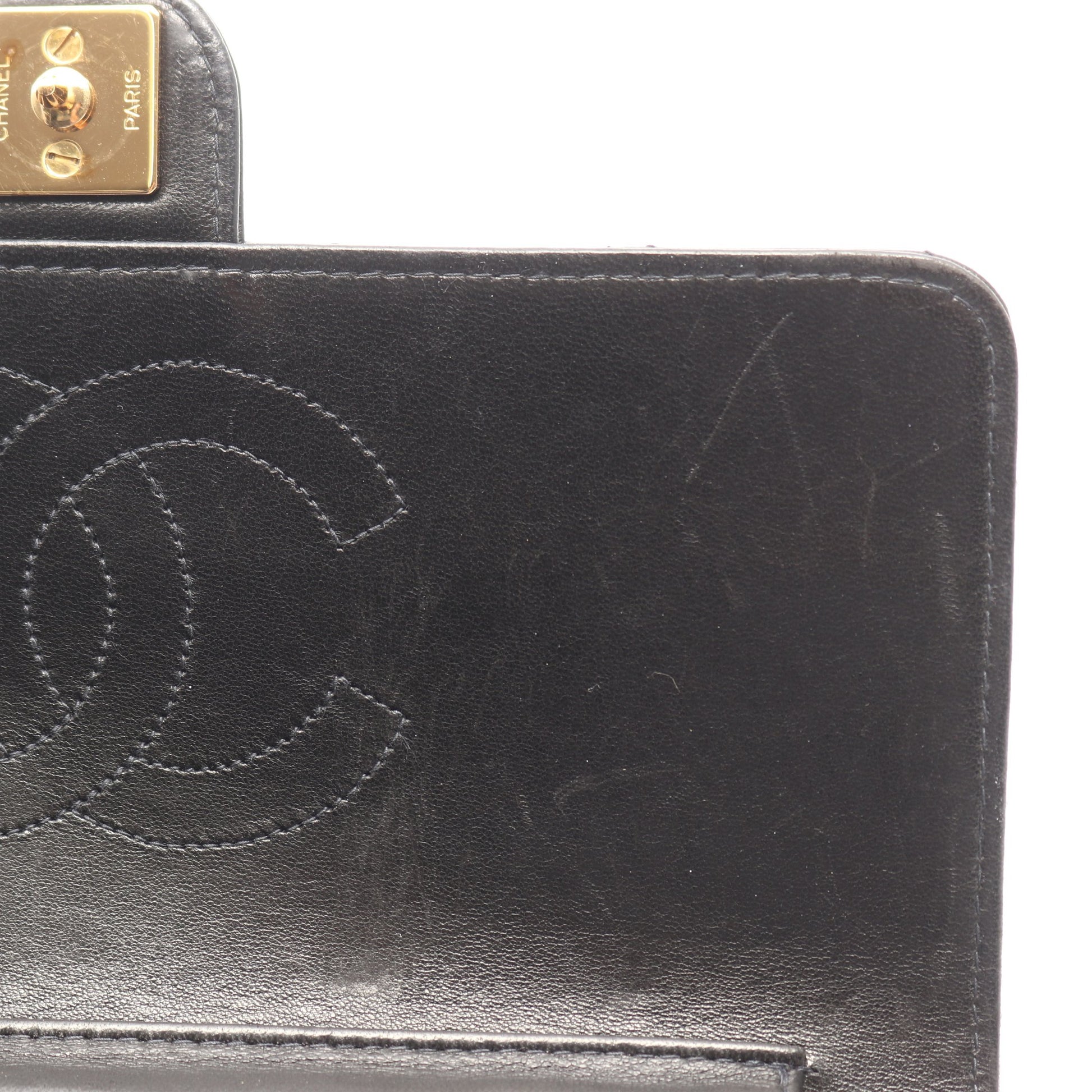 マトラッセ シングルフラップ チェーンショルダーバッグ ラムスキン ブラック ゴールド金具 シャネル バッグ CHANEL