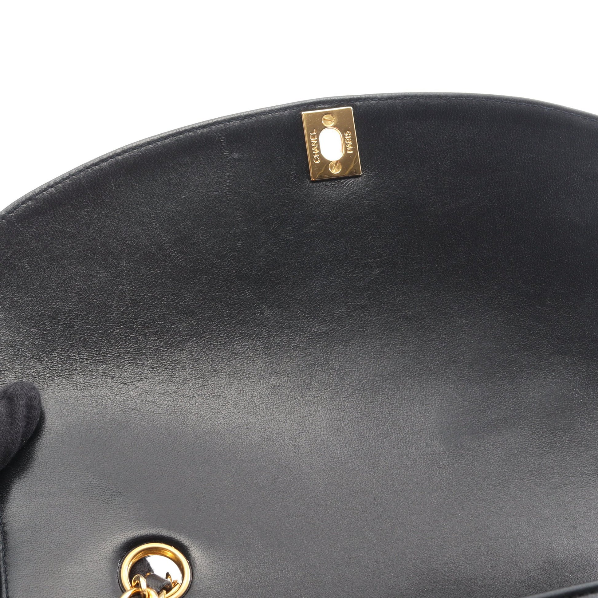 マトラッセ ダイアナフラップ チェーンショルダーバッグ ラムスキン ブラック ゴールド金具 シャネル バッグ CHANEL