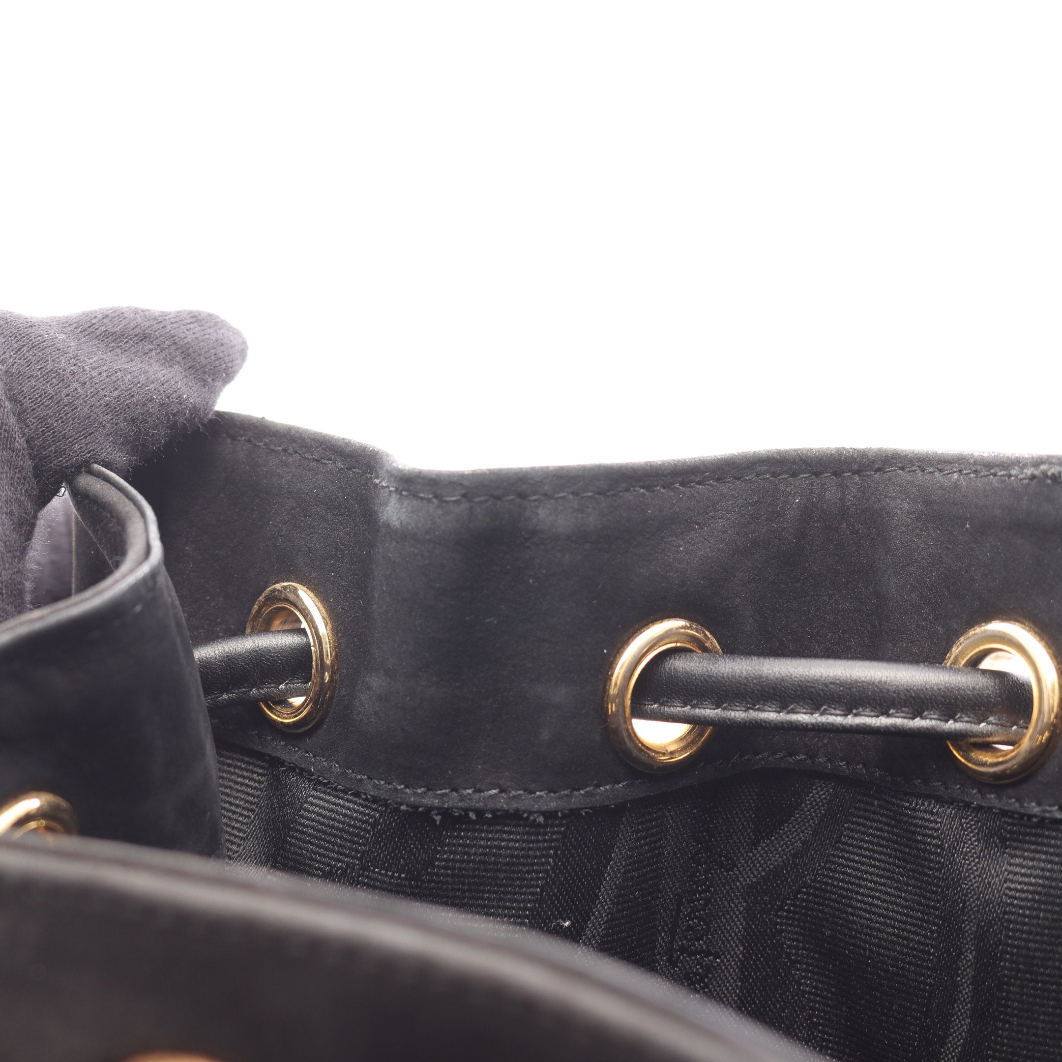 ヴァラ 巾着 ショルダーバッグ スエード ブラック サルヴァトーレ