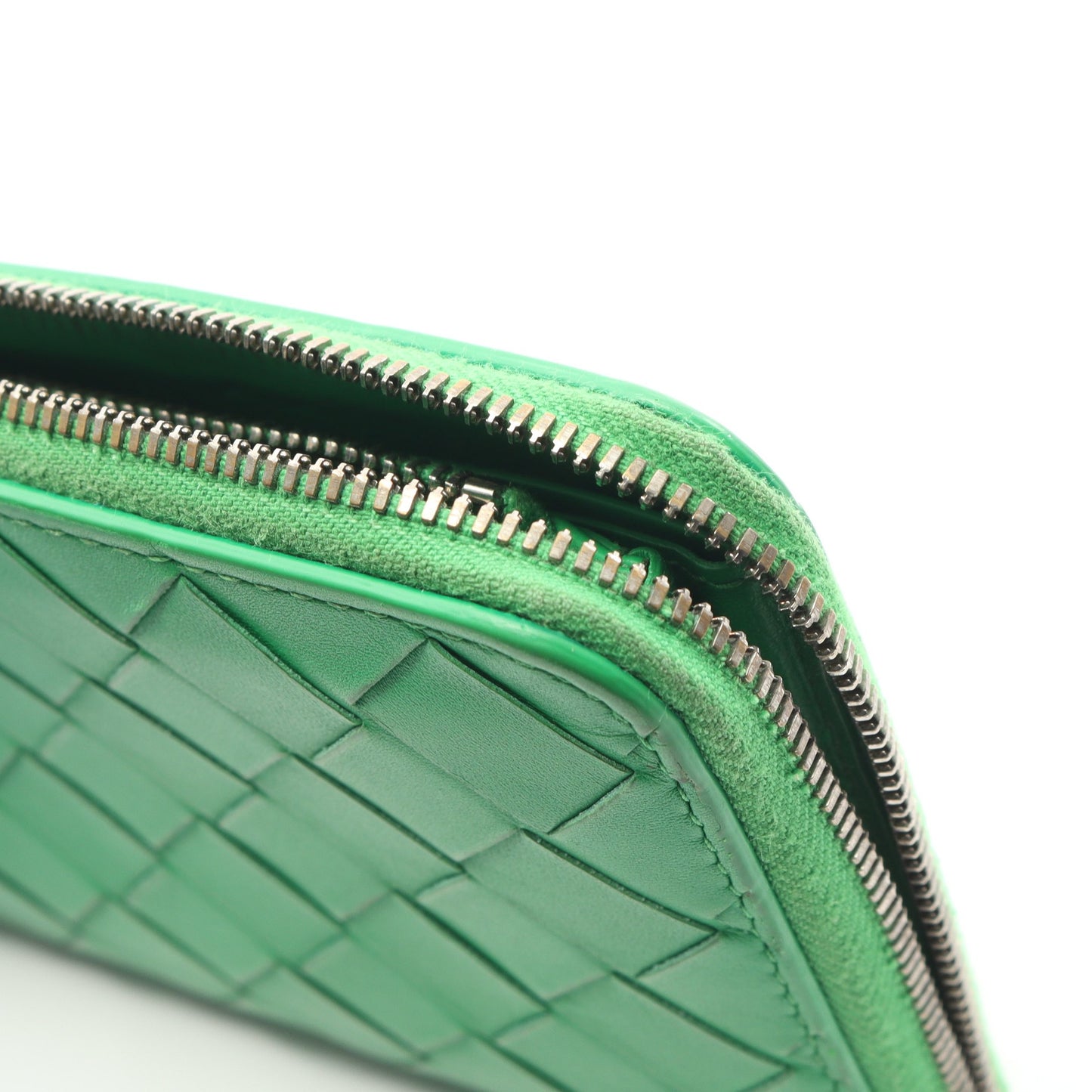イントレチャート ラウンドファスナー長財布 レザー グリーン ボッテガヴェネタ 財布・小物 BOTTEGA VENETA