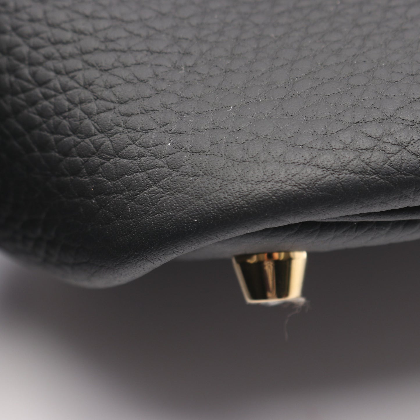 ピコタンロックPM ハンドバッグ トリヨンクレマンス ブラック ゴールド金具 K刻印 エルメス バッグ HERMES