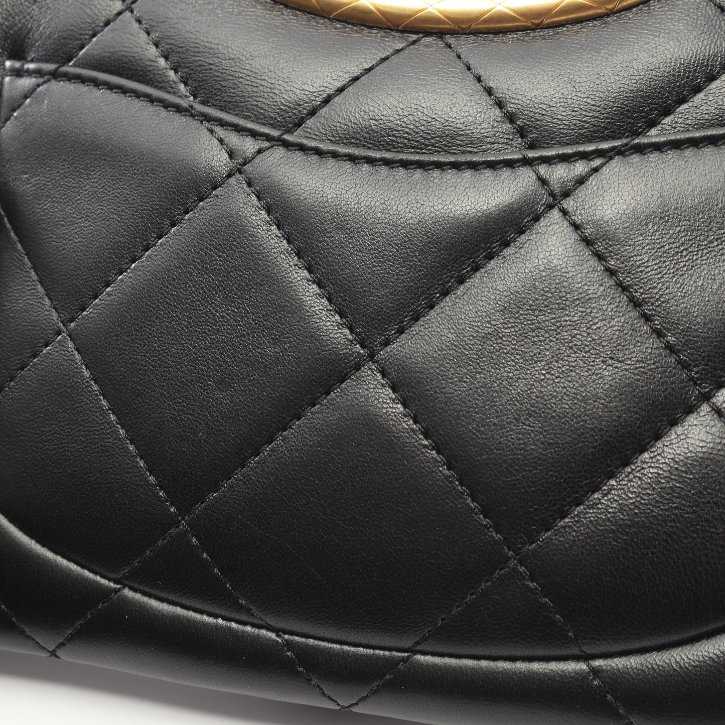マトラッセ チェーンショルダーバッグ ラムスキン ブラック ゴールド金具 シャネル バッグ CHANEL