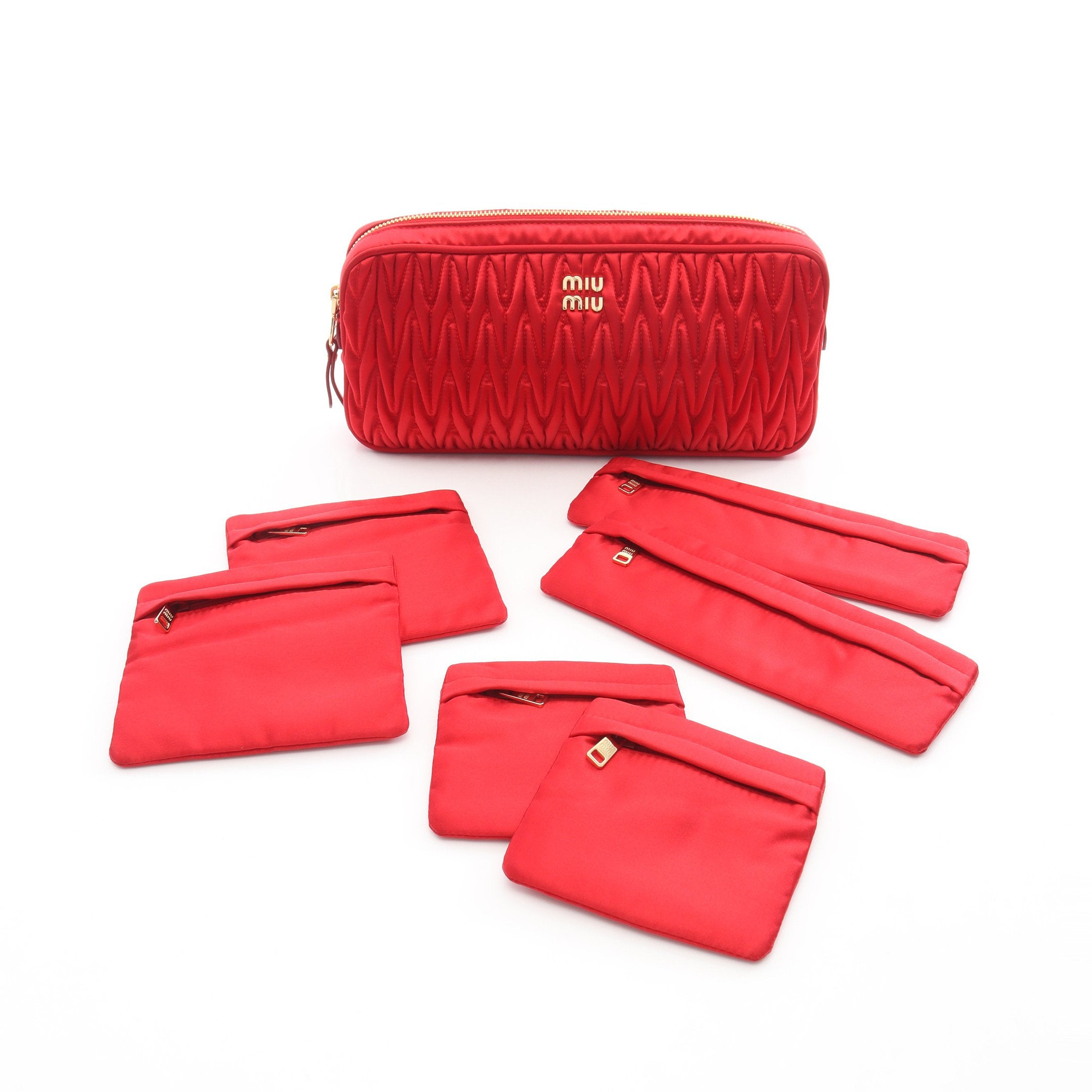 マテラッセ クラッチバッグ サテン レッド ミュウミュウ – RECLO