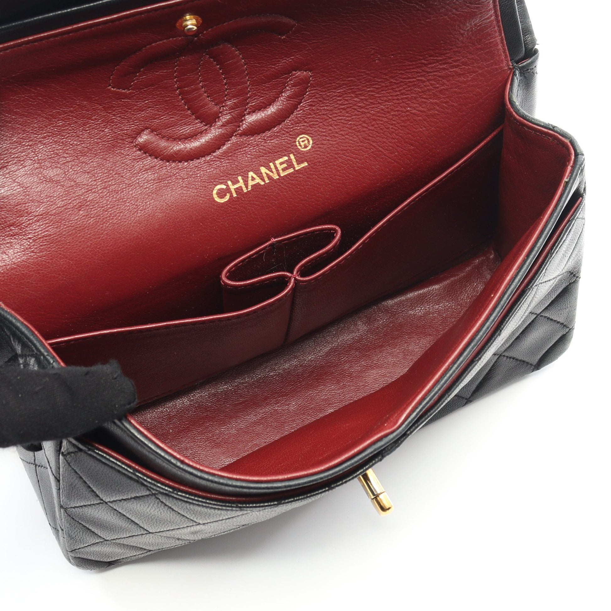 マトラッセ Wフラップ Wチェーンショルダーバッグ ラムスキン ブラック ゴールド金具 ヴィンテージ シャネル バッグ CHANEL