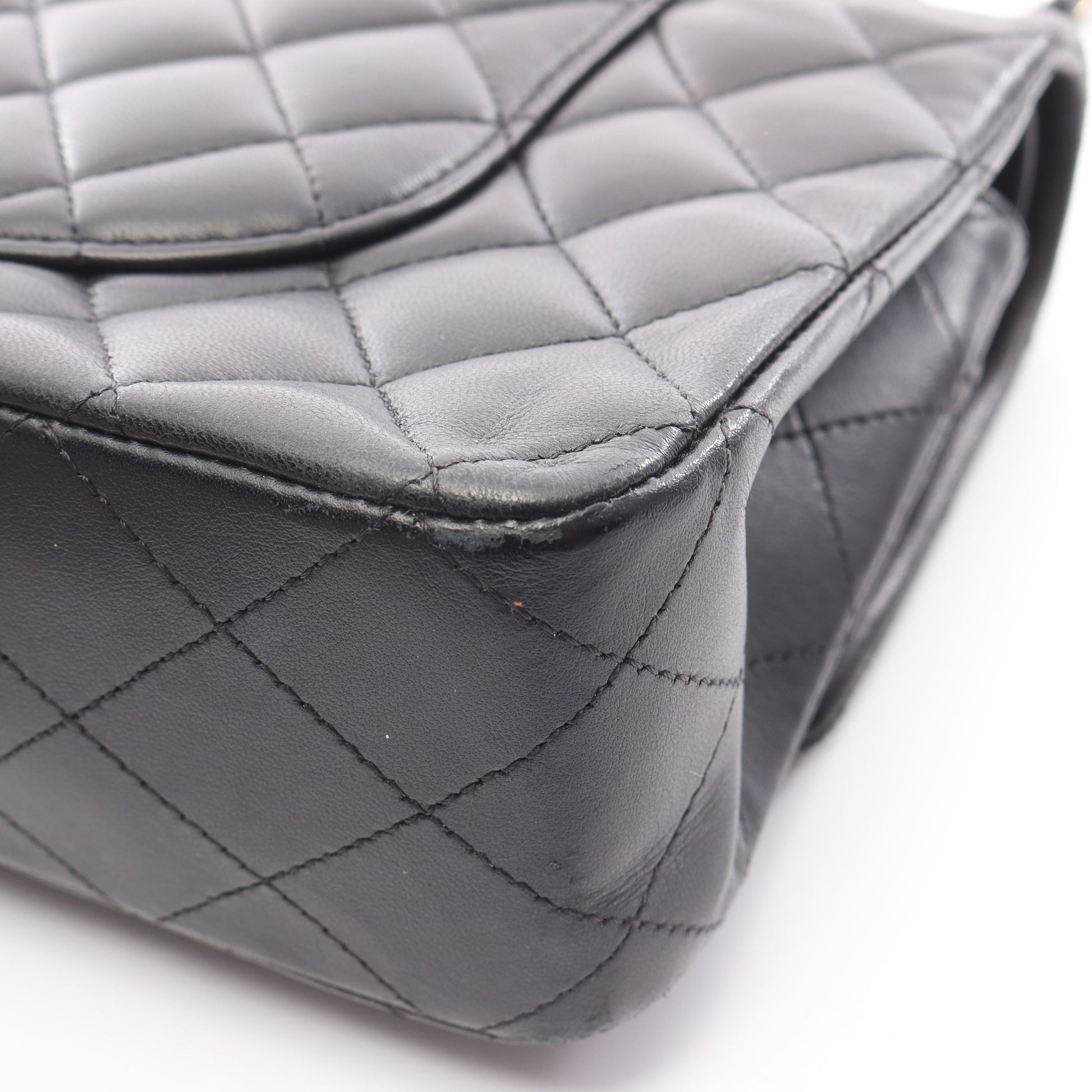 マトラッセ Wフラップ Wチェーンショルダーバッグ ラムスキン ブラック シルバー金具 シャネル バッグ CHANEL