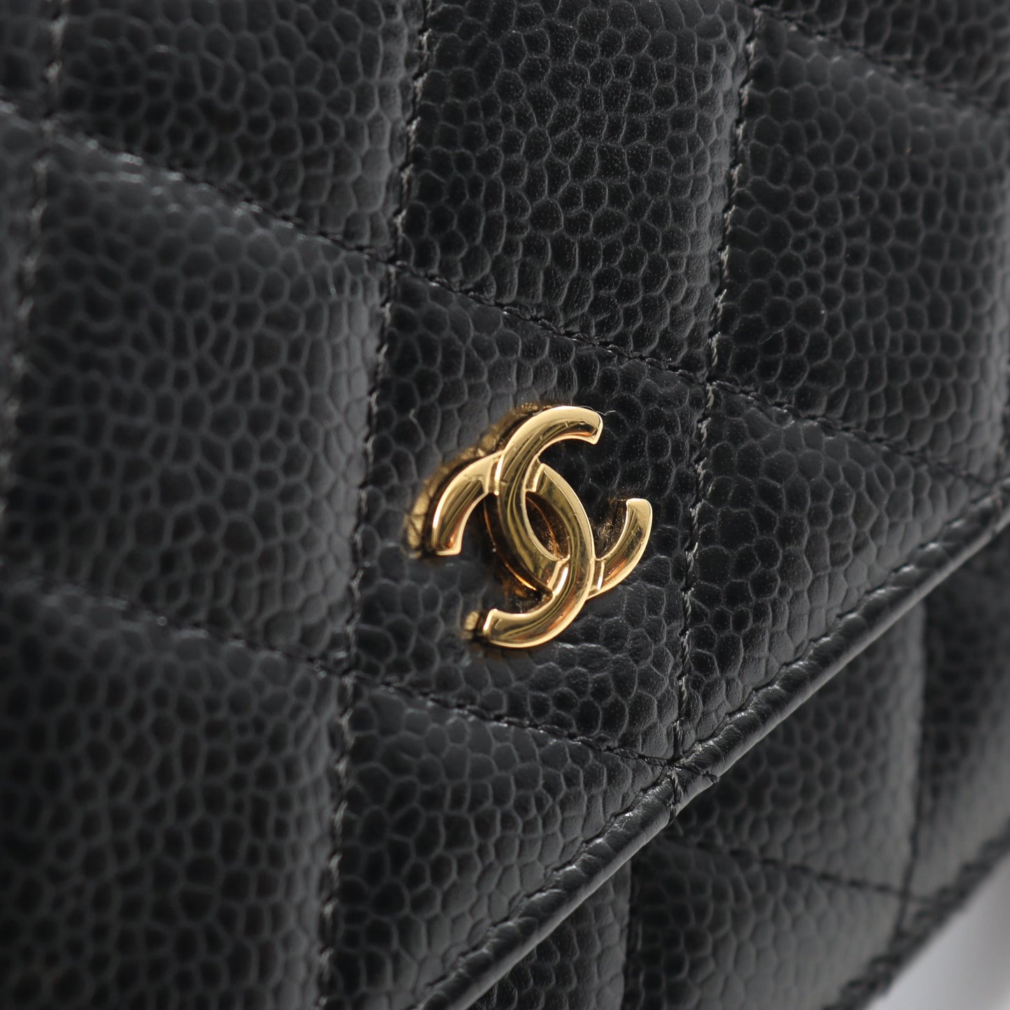 マトラッセ チェーンウォレット キャビアスキン ブラック ゴールド金具 シャネル バッグ CHANEL