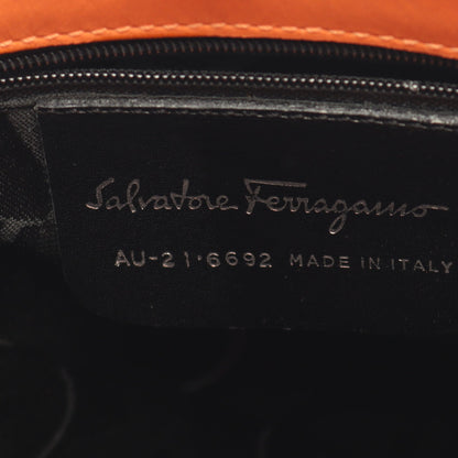 チェーンショルダーバッグ キャンバス レザー オレンジ グラデーション サルヴァトーレフェラガモ バッグ Salvatore Ferragamo