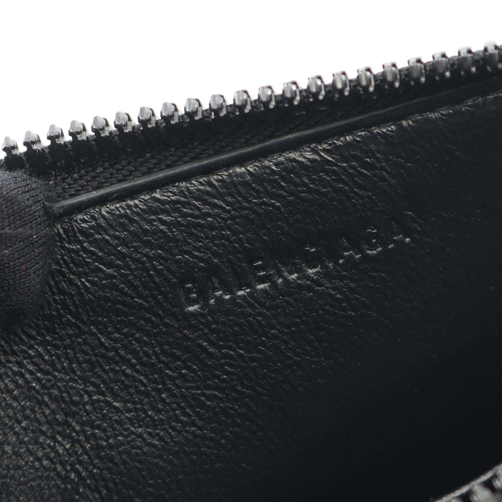 ネオクラシック クラッチバッグ レザー ブラック バレンシアガ – RECLO