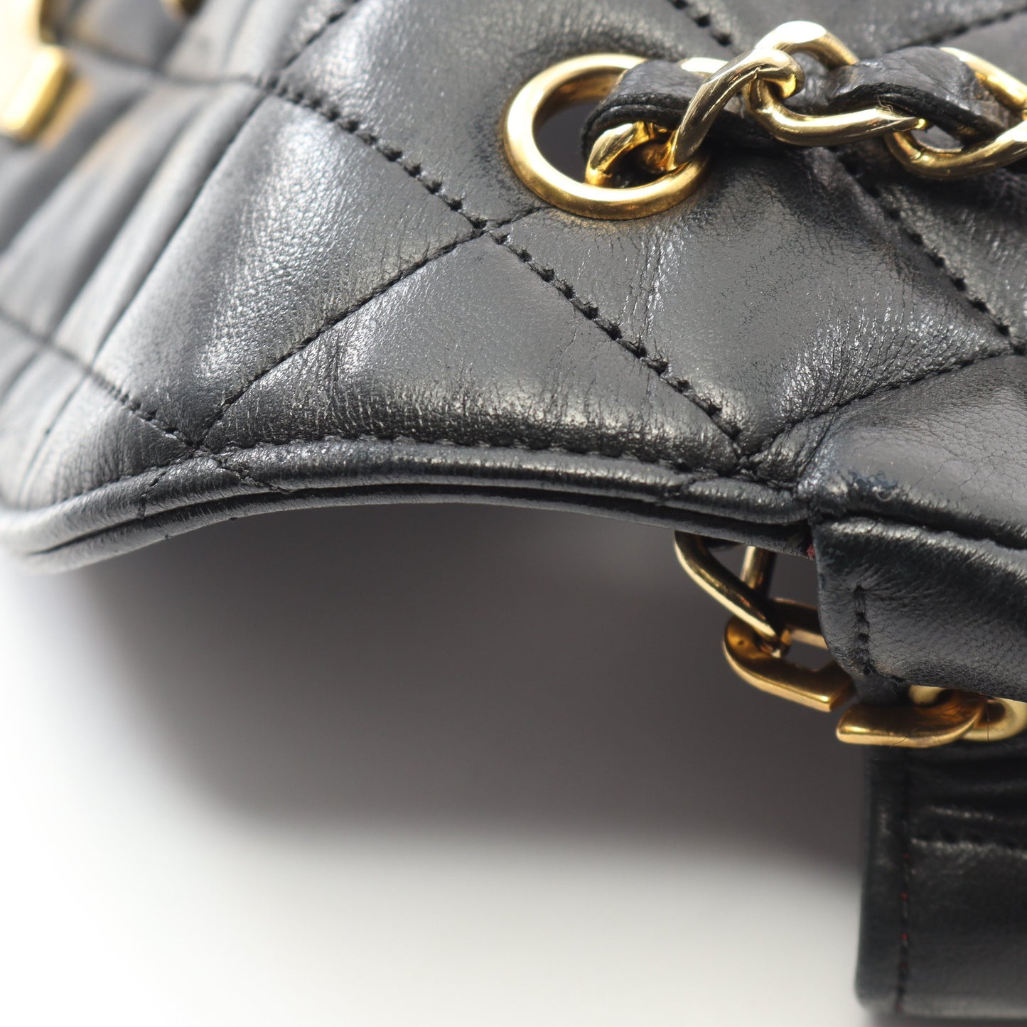 マトラッセ チェーンショルダーバッグ ラムスキン ブラック ゴールド金具 シャネル バッグ CHANEL