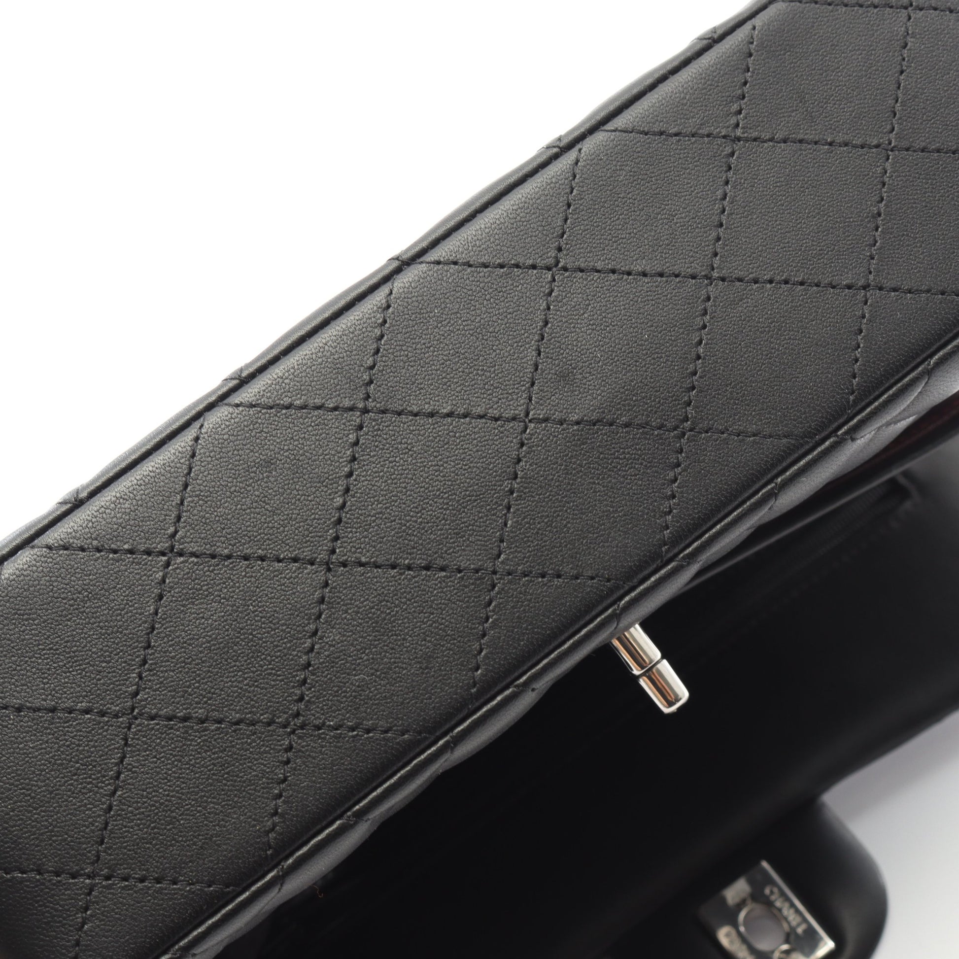 マトラッセ Wフラップ Wチェーンショルダーバッグ ラムスキン ブラック シルバー金具 シャネル バッグ CHANEL