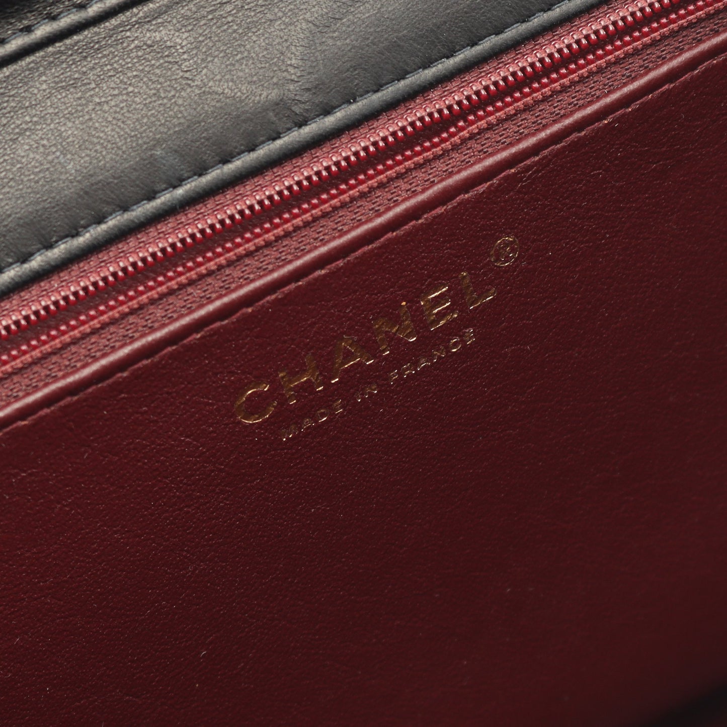 マトラッセ シングルフラップ チェーンショルダーバッグ ラムスキン ブラック ゴールド金具 シャネル バッグ CHANEL