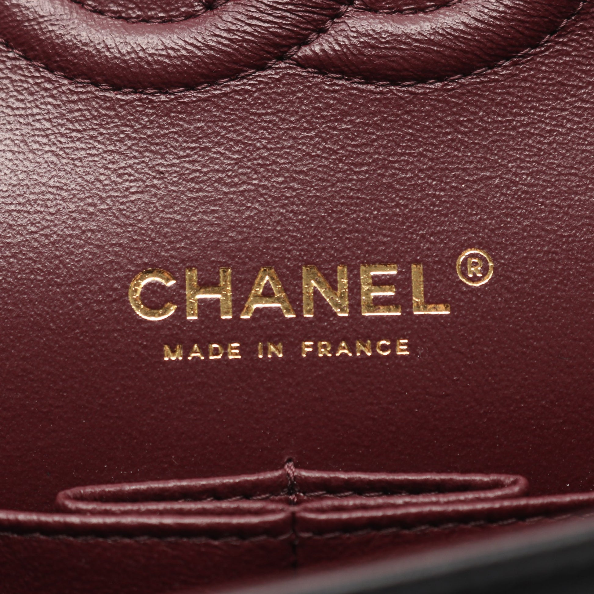 マトラッセ Wフラップ Wチェーンショルダーバッグ ラムスキン ブラック ゴールド金具 シャネル バッグ CHANEL