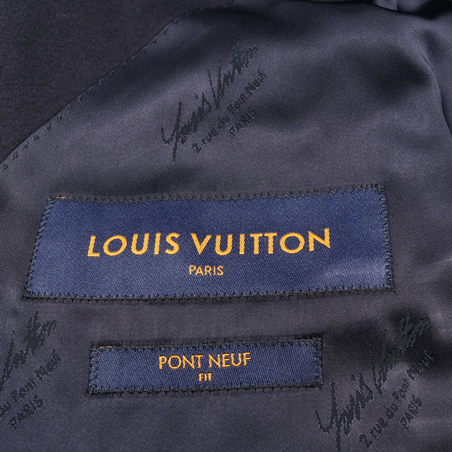 LVロゴボタン ダブルブレスト スーツ ウール ネイビー ルイヴィトン スーツ LOUIS VUITTON