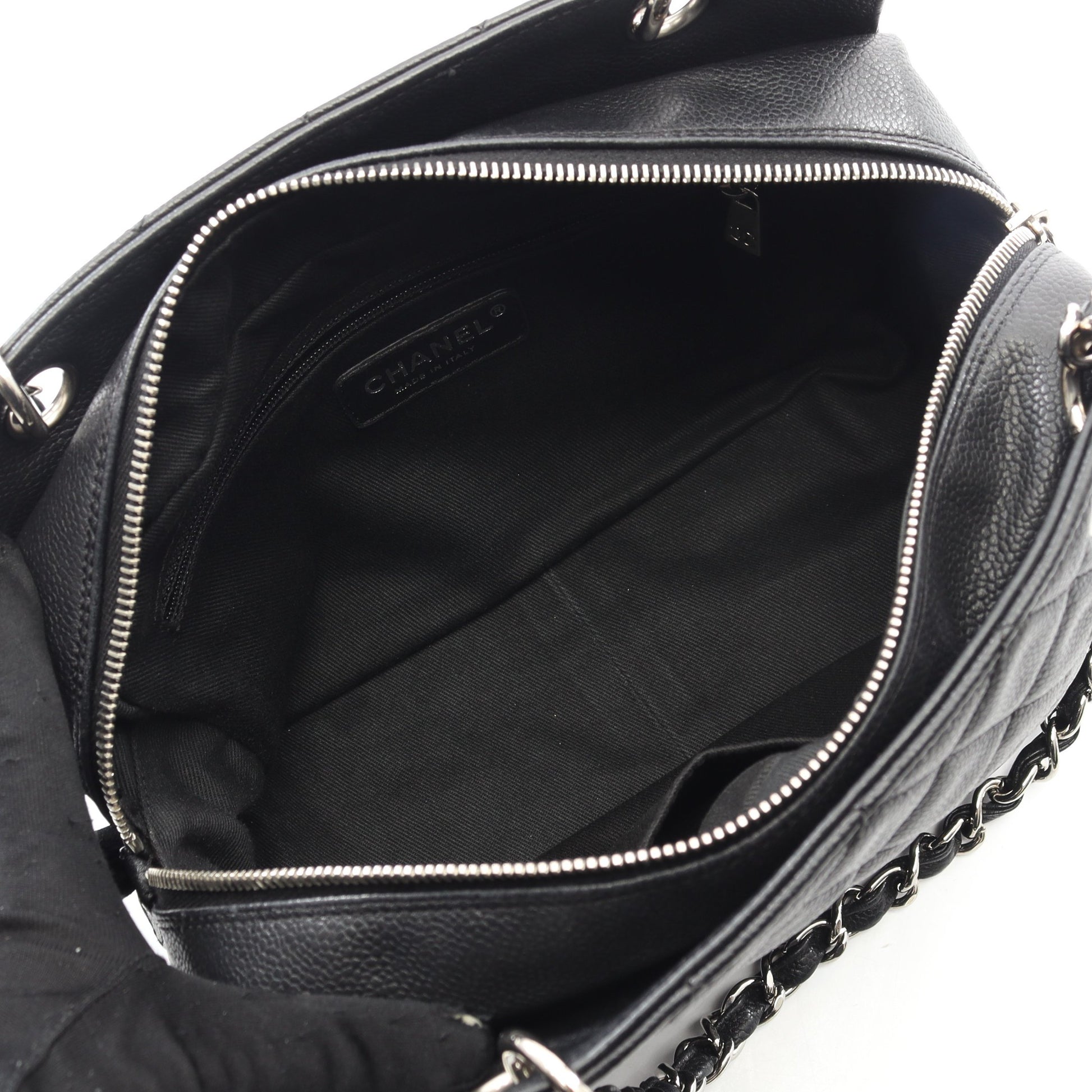 マトラッセ チェーンショルダーバッグ キャビアスキン ブラック シルバー金具 シャネル バッグ CHANEL