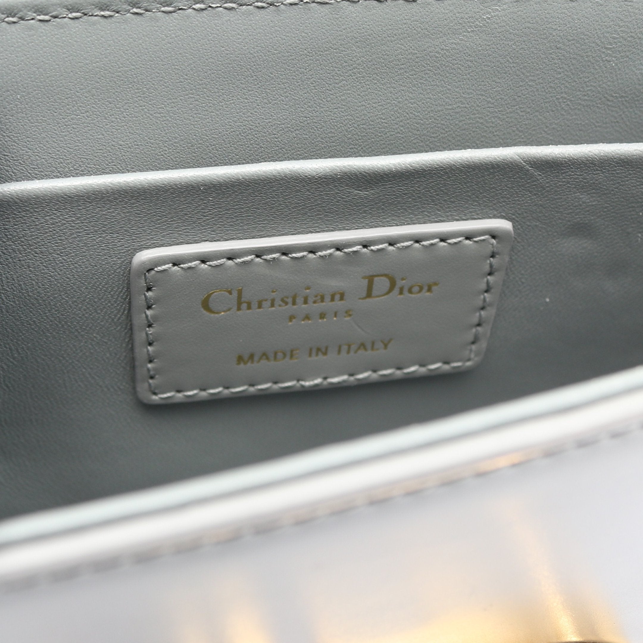 DIOR/ChristianDior(ディオール/クリスチャンディオール) ショルダーバッグ 30モンテーニュボックスバッグ アイボリー×ネイビー レザー ディオール/クリスチャンディオール/ショルダーバッグ/30 モンテーニュ