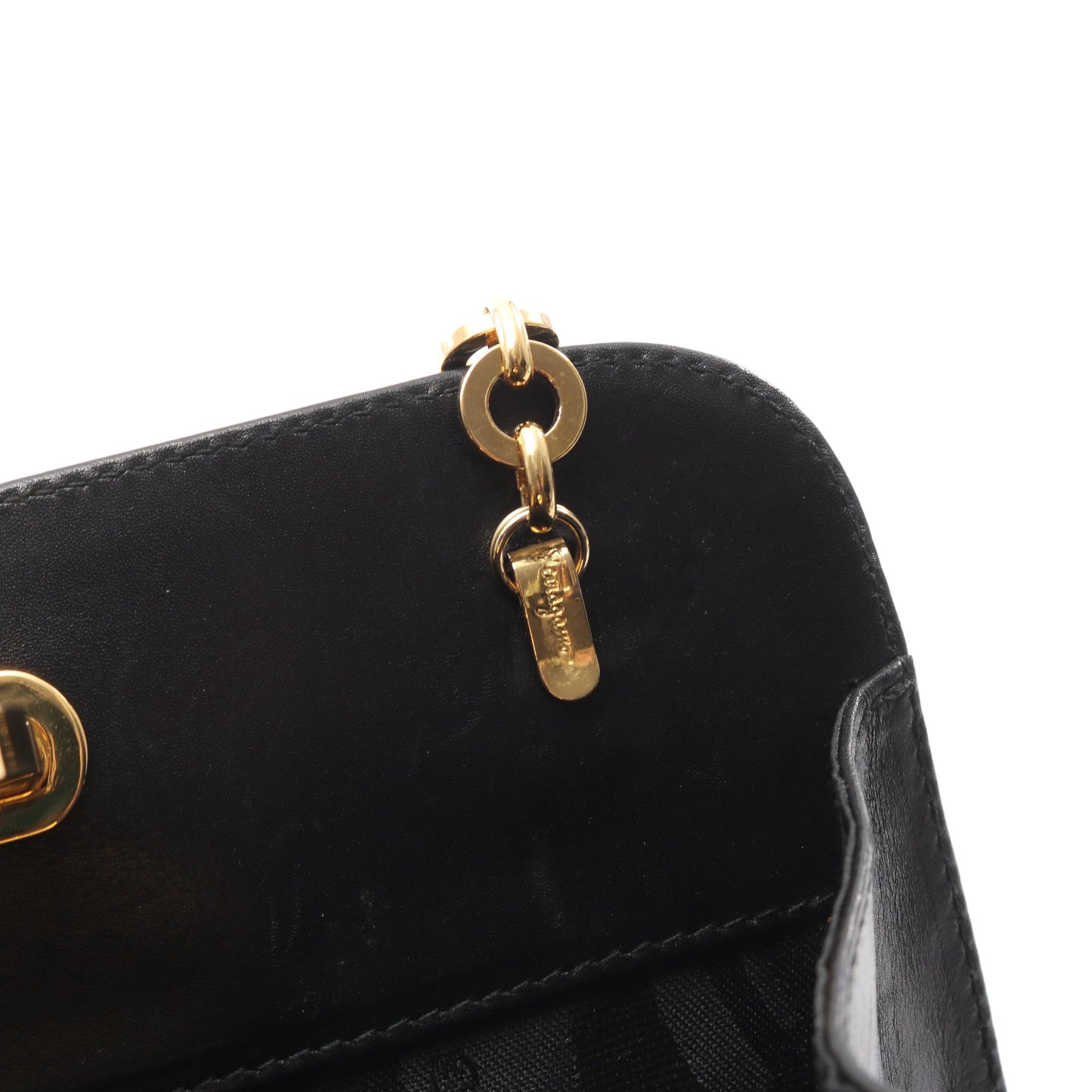 ガンチーニ チェーンショルダーバッグ レザー ブラック サルヴァトーレフェラガモ バッグ Salvatore Ferragamo