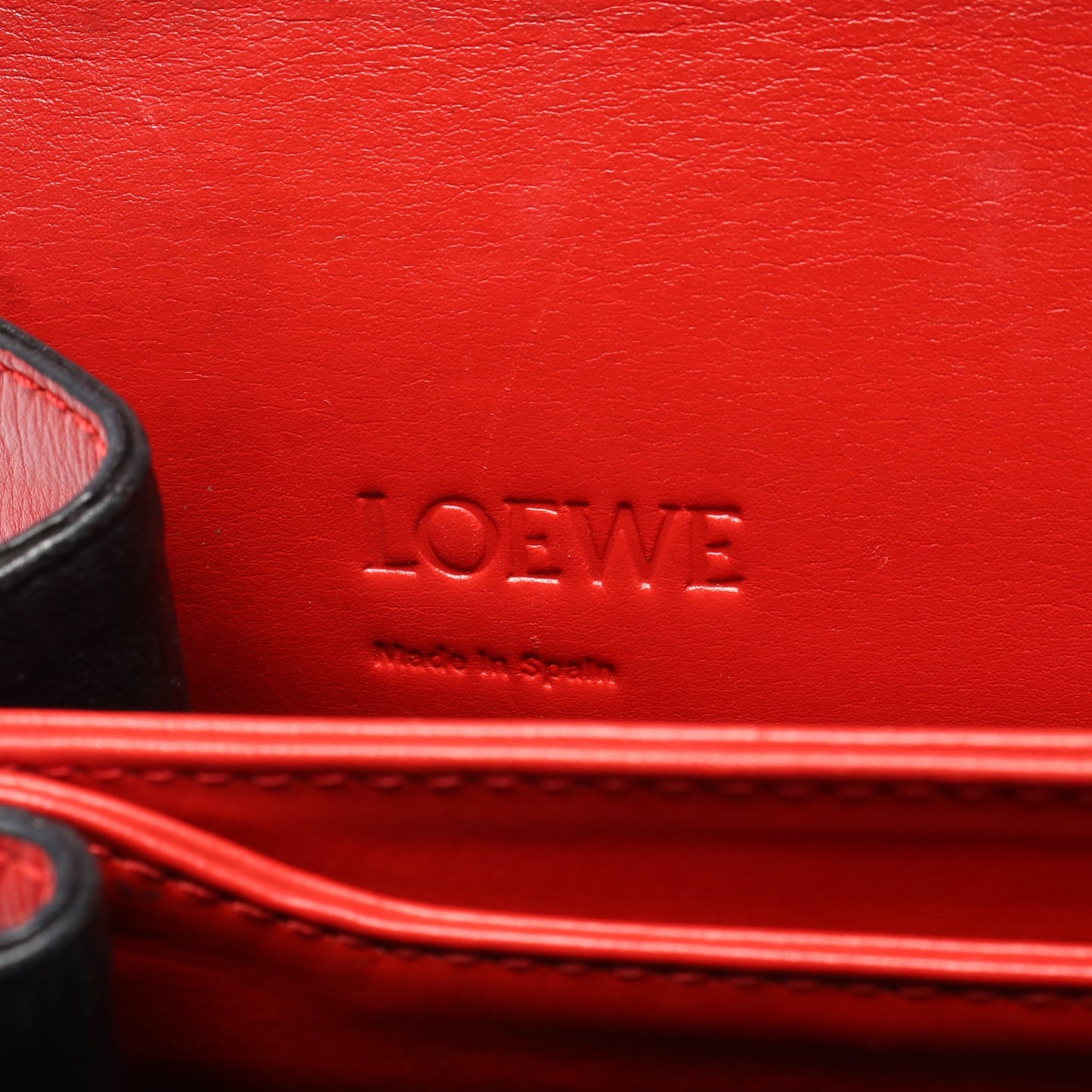 バルセロナ ショルダーバッグ レザー レッド ロエベ バッグ LOEWE
