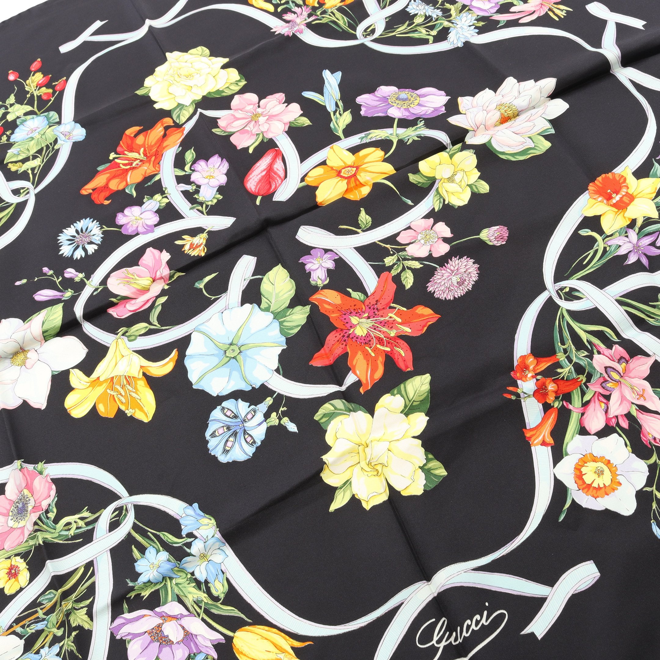 スカーフ 花柄 シルク ブラック マルチカラー グッチ – RECLO