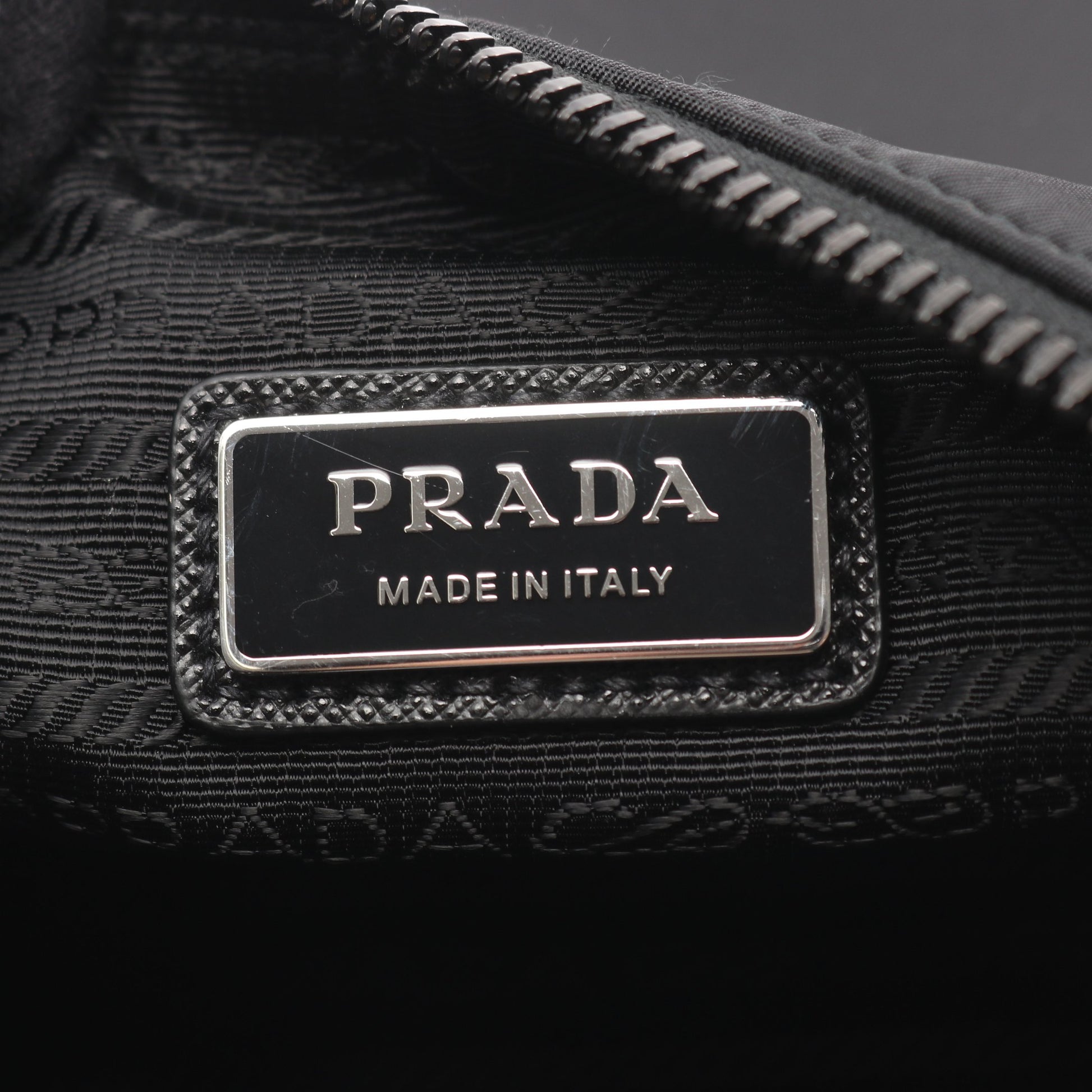 TESSUTO+SAFFIANO Re-nylon ショルダーバッグ ナイロン サフィアーノレザー ブラック プラダ バッグ PRADA