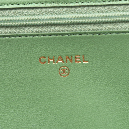 ボーイシャネル マトラッセ チェーンウォレット ラムスキン ライトグリーン ゴールド金具 シャネル バッグ CHANEL