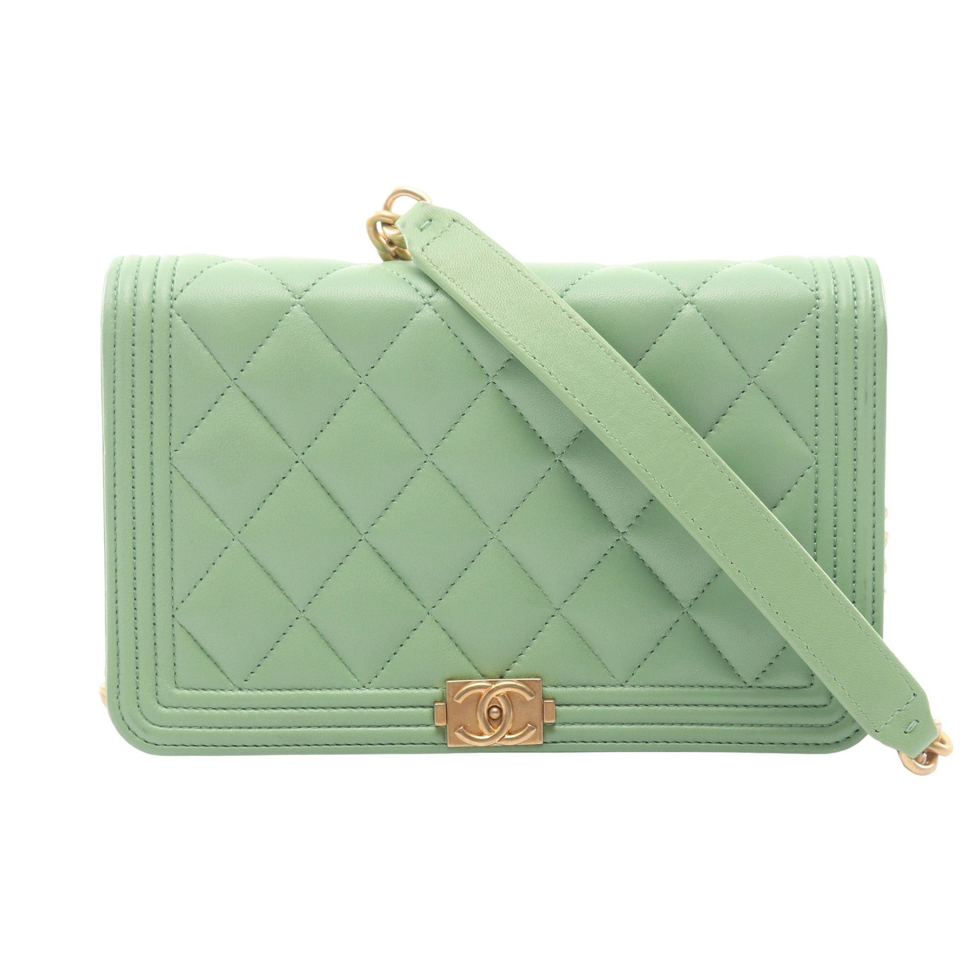 ボーイシャネル マトラッセ チェーンウォレット ラムスキン ライトグリーン ゴールド金具 シャネル バッグ CHANEL