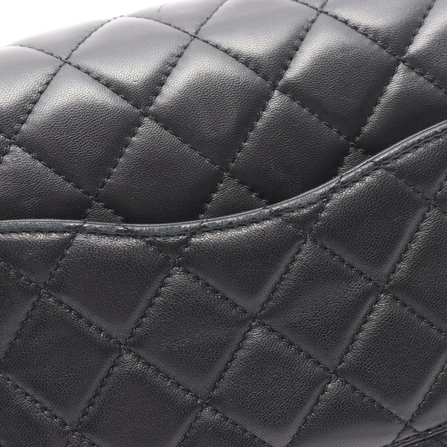 マトラッセ チェーンショルダーバッグ ラムスキン ブラック ゴールド金具 シャネル バッグ CHANEL