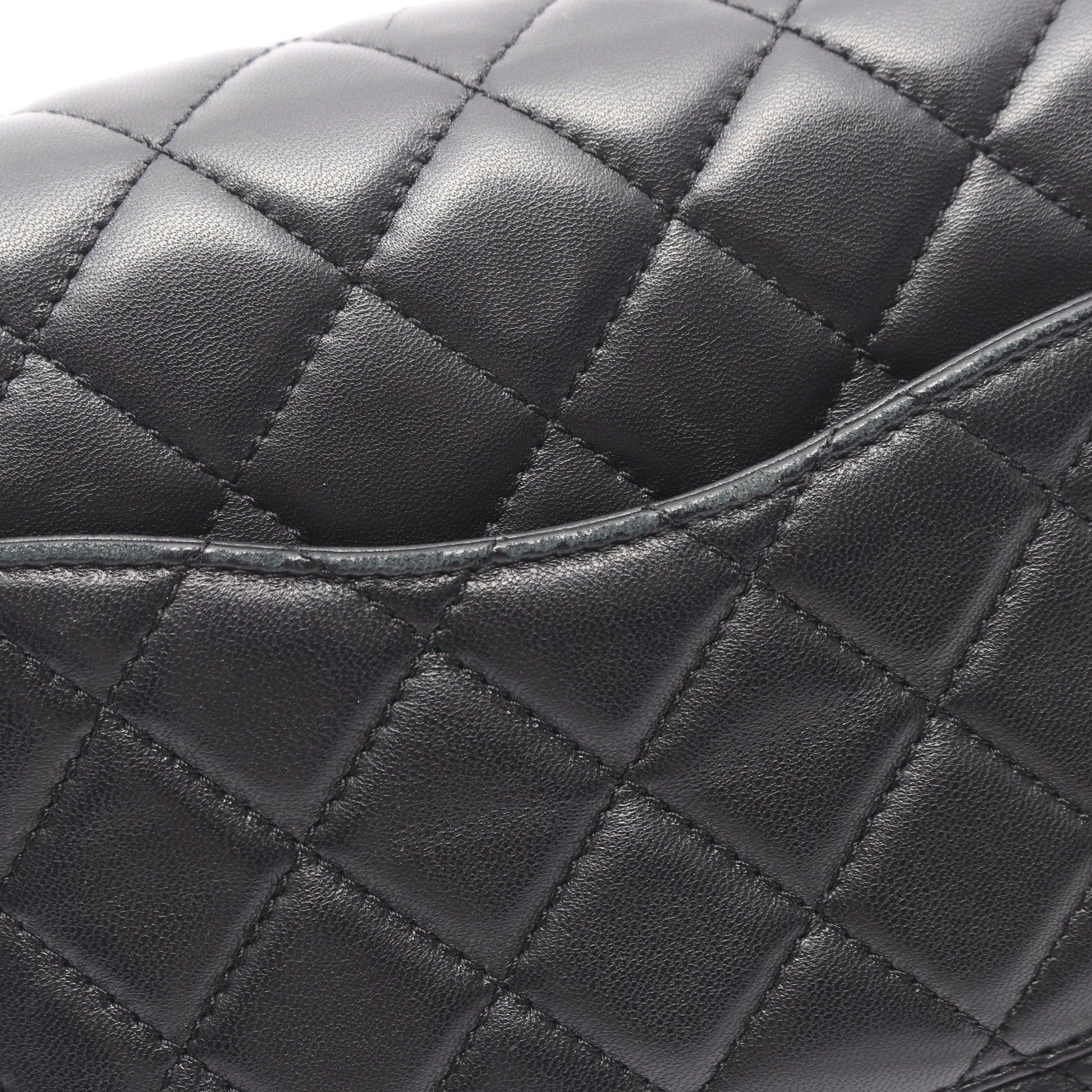 マトラッセ チェーンショルダーバッグ ラムスキン ブラック ゴールド金具 シャネル バッグ CHANEL