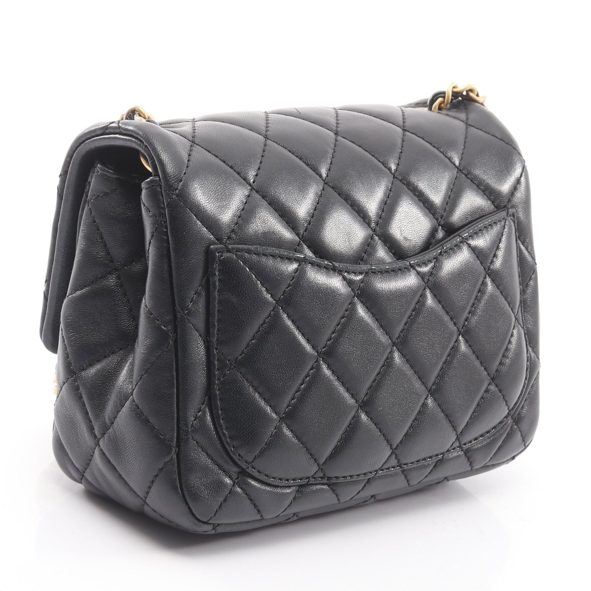 マトラッセ チェーンショルダーバッグ ラムスキン ブラック ゴールド金具 シャネル バッグ CHANEL