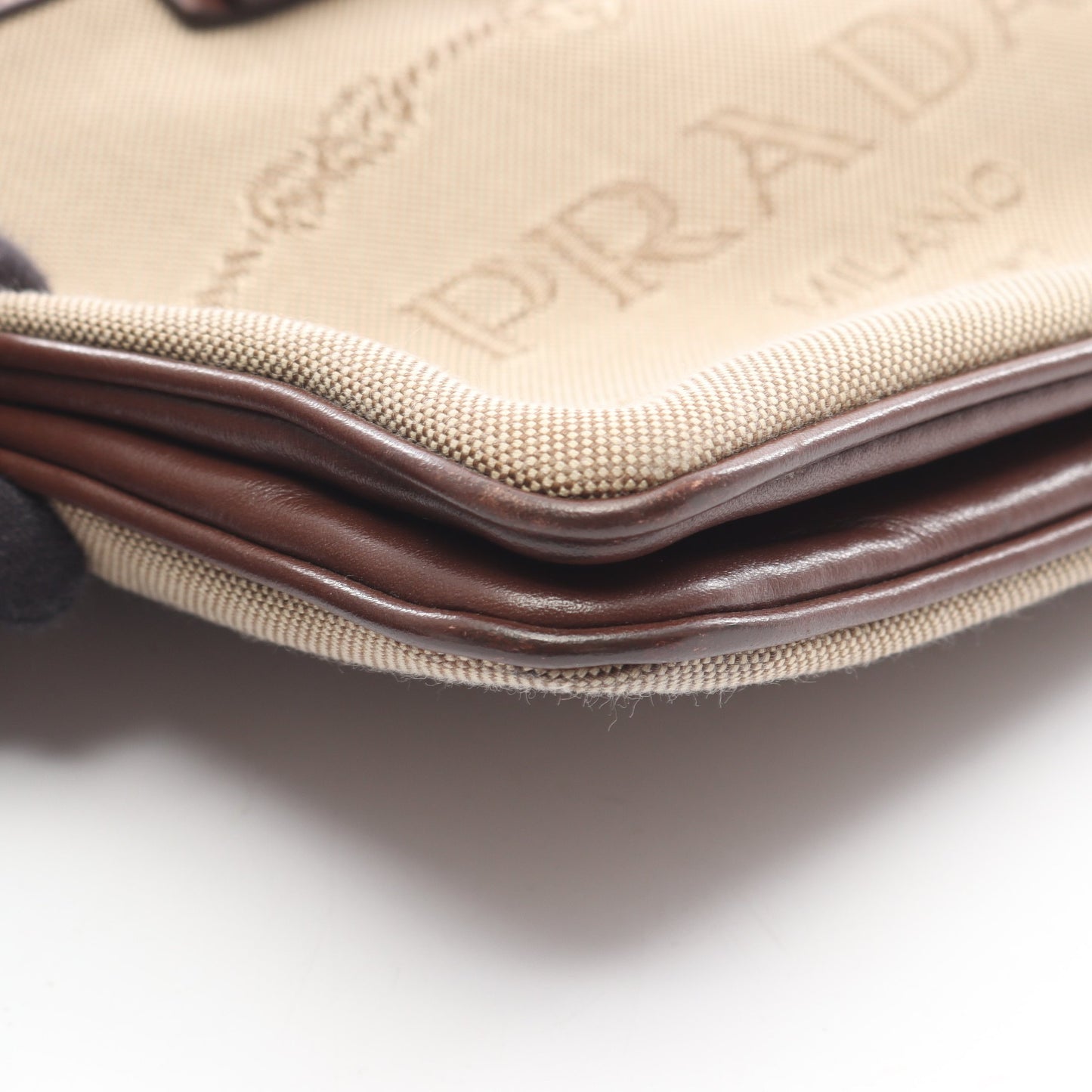 LOGO JACQUARD ロゴジャガード ショルダーバッグ キャンバス レザー ベージュ ダークブラウン プラダ バッグ PRADA