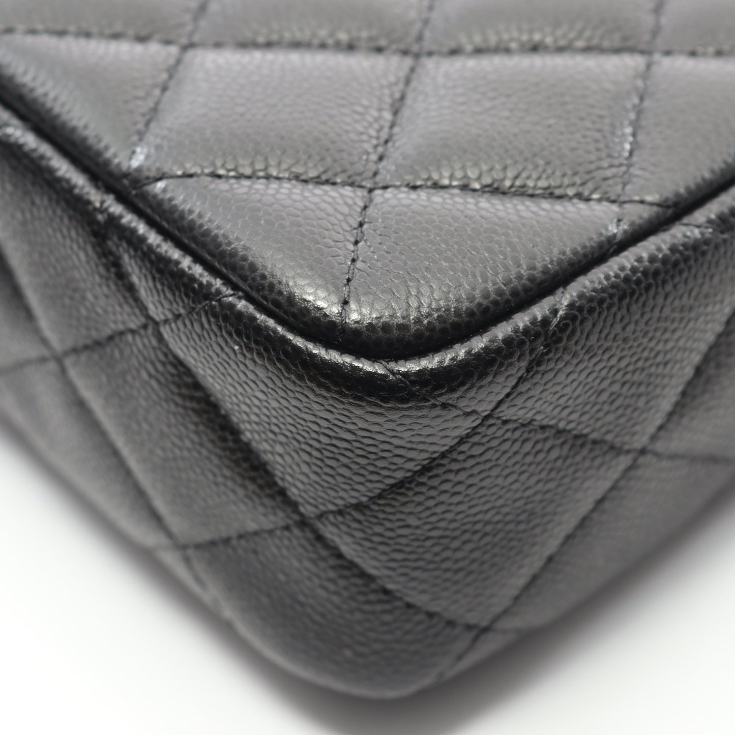 マトラッセ チェーンクラッチ チェーンショルダーバッグ キャビアスキン ブラック ゴールド金具 シャネル バッグ CHANEL
