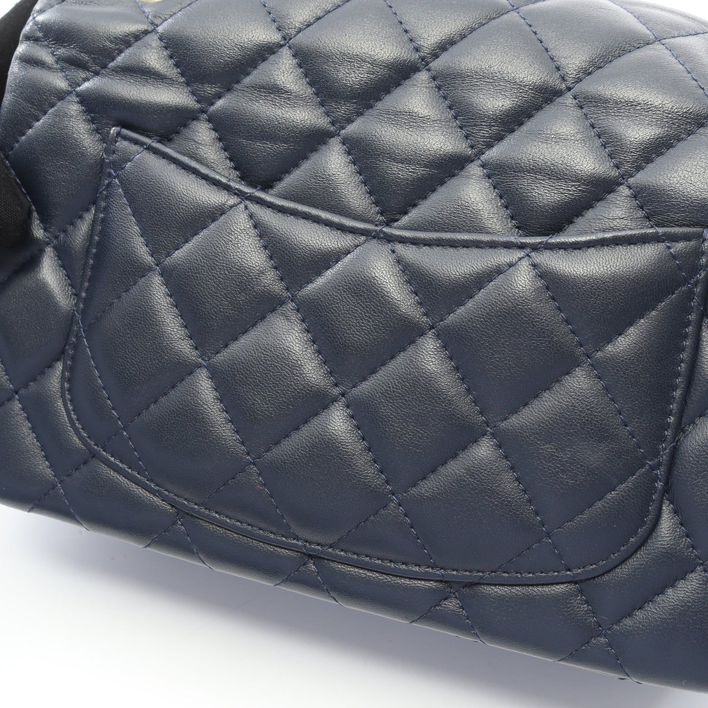 ミニマトラッセ20 チェーンショルダーバッグ ラムスキン ネイビー ゴールド金具 シャネル バッグ CHANEL